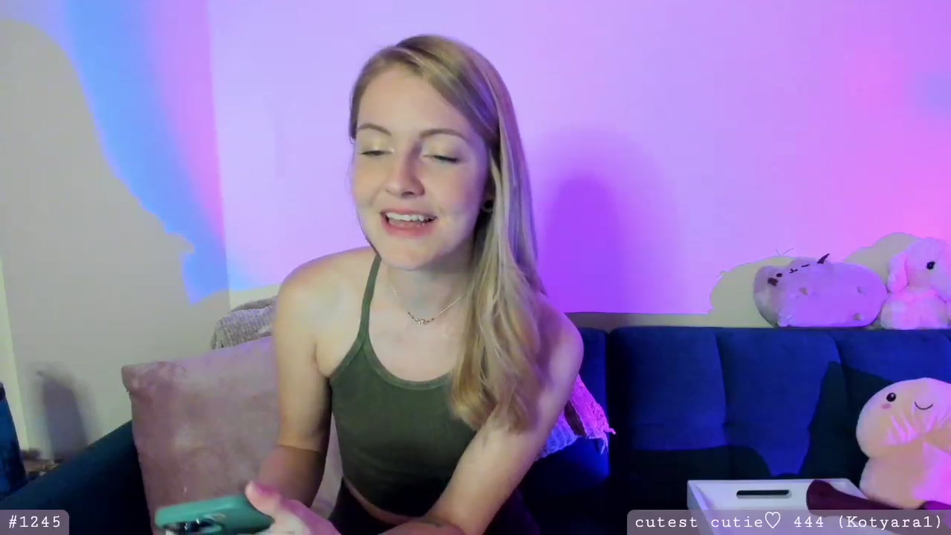 Gallery image thumbnail from AspenEden's myfreecams stream on, 05/07/2023, 01:21 image 17 of 20