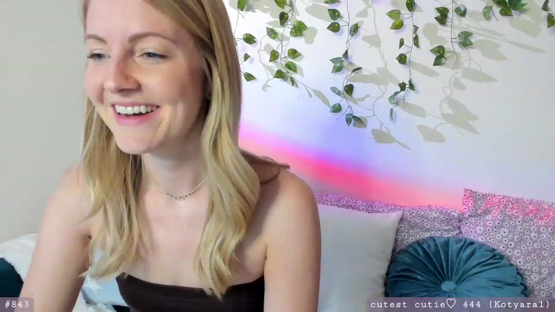 Gallery image thumbnail from AspenEden's myfreecams stream on, 06/01/2023, 01:06 image 8 of 20
