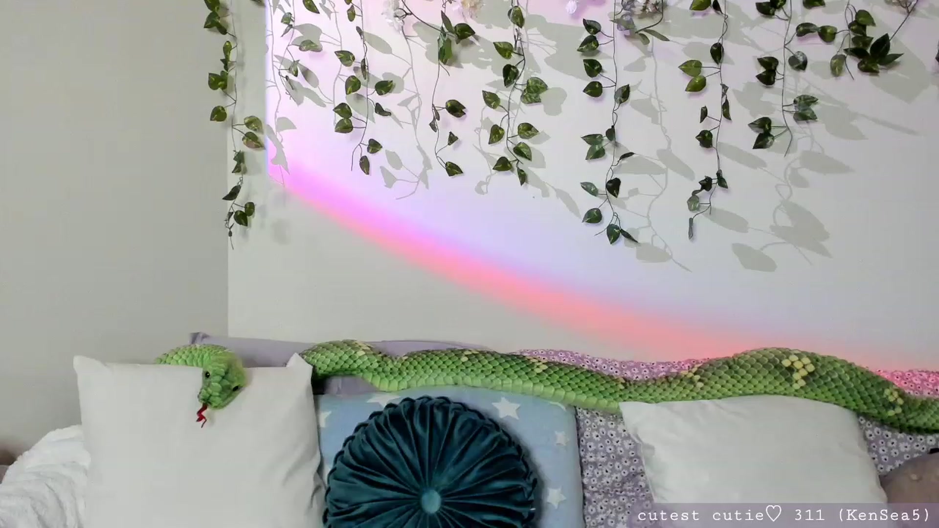 Gallery image thumbnail from AspenEden's myfreecams stream on, 06/09/2023, 02:43 image 5 of 20