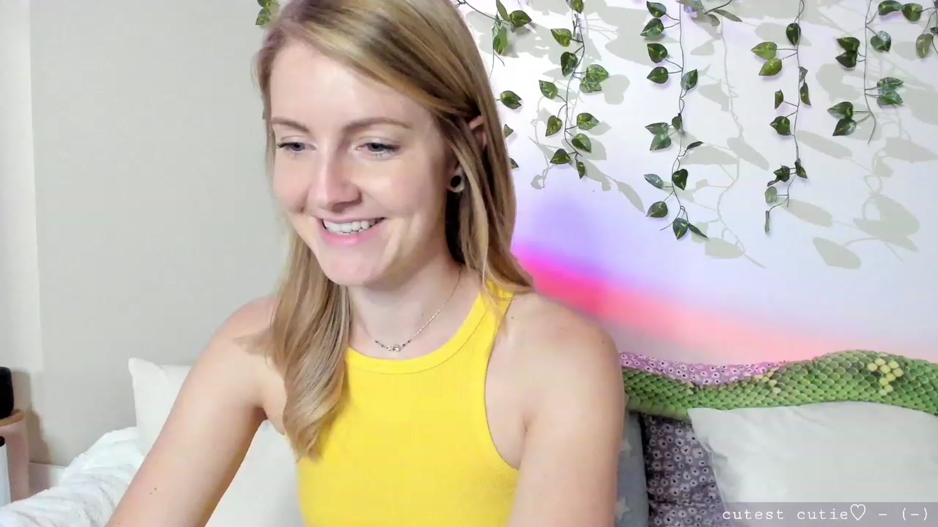 Gallery image thumbnail from AspenEden's myfreecams stream on, 06/09/2023, 02:43 image 2 of 20