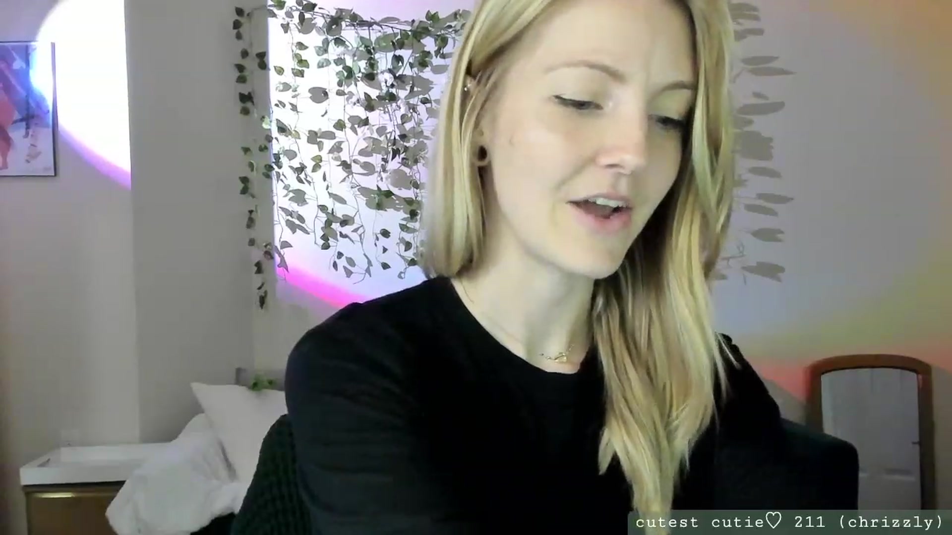 Gallery image thumbnail from AspenEden's myfreecams stream on, 06/10/2023, 03:31 image 7 of 20