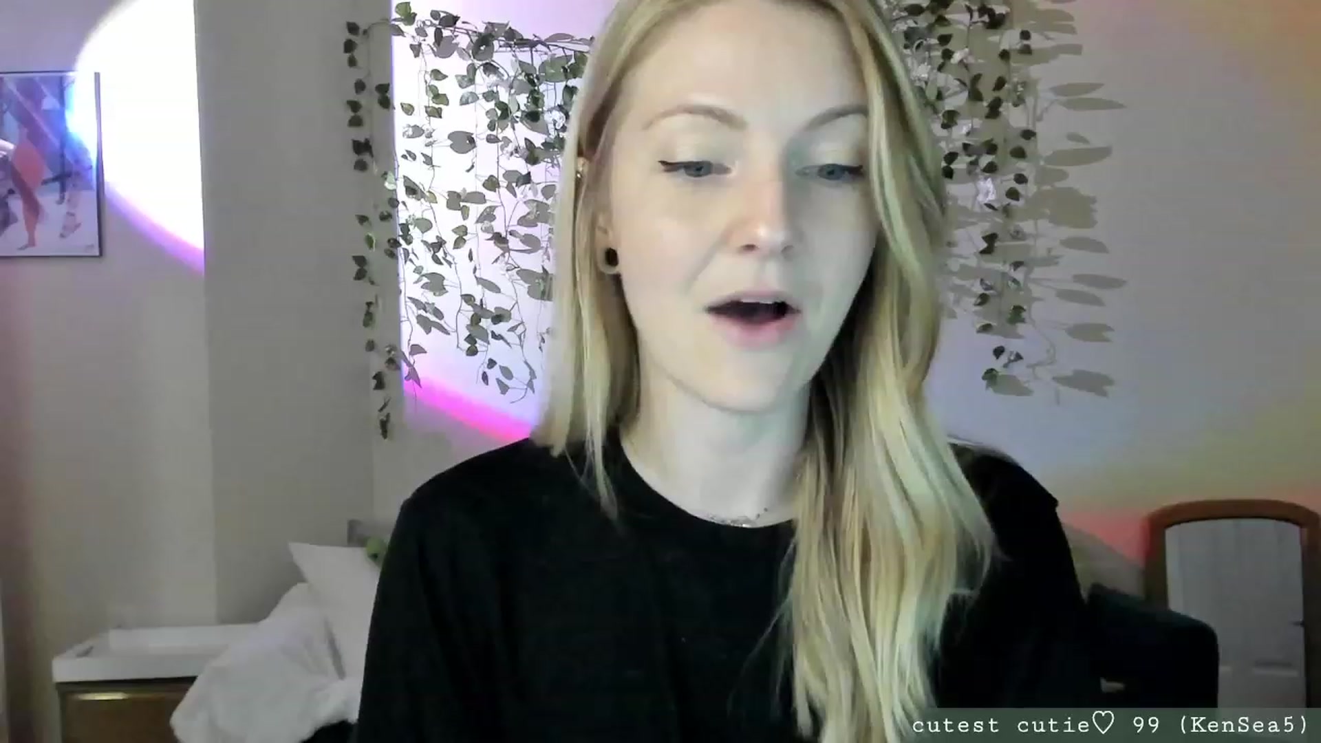 Gallery image thumbnail from AspenEden's myfreecams stream on, 06/10/2023, 03:31 image 6 of 20