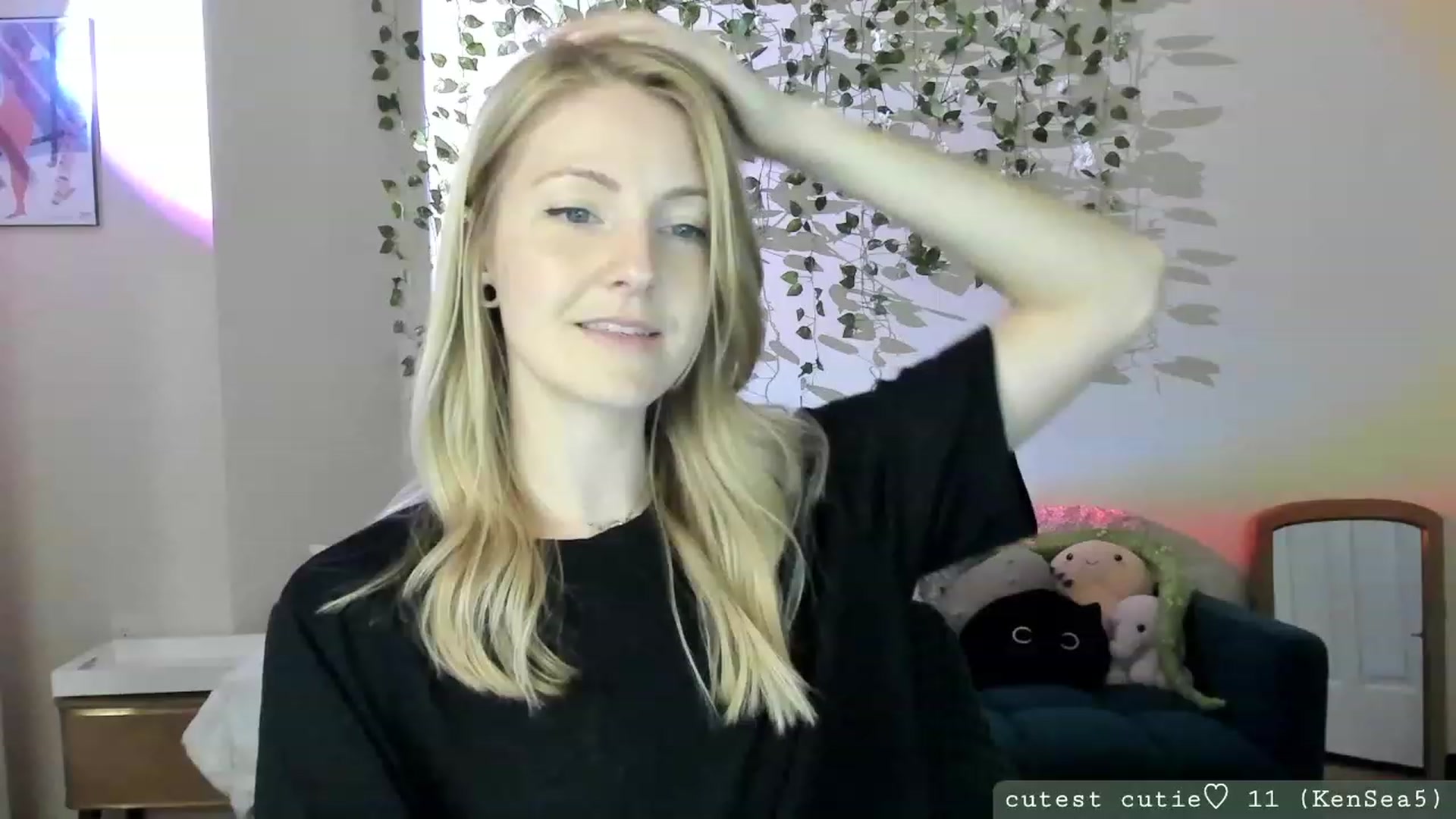 Gallery image thumbnail from AspenEden's myfreecams stream on, 06/10/2023, 03:31 image 4 of 20