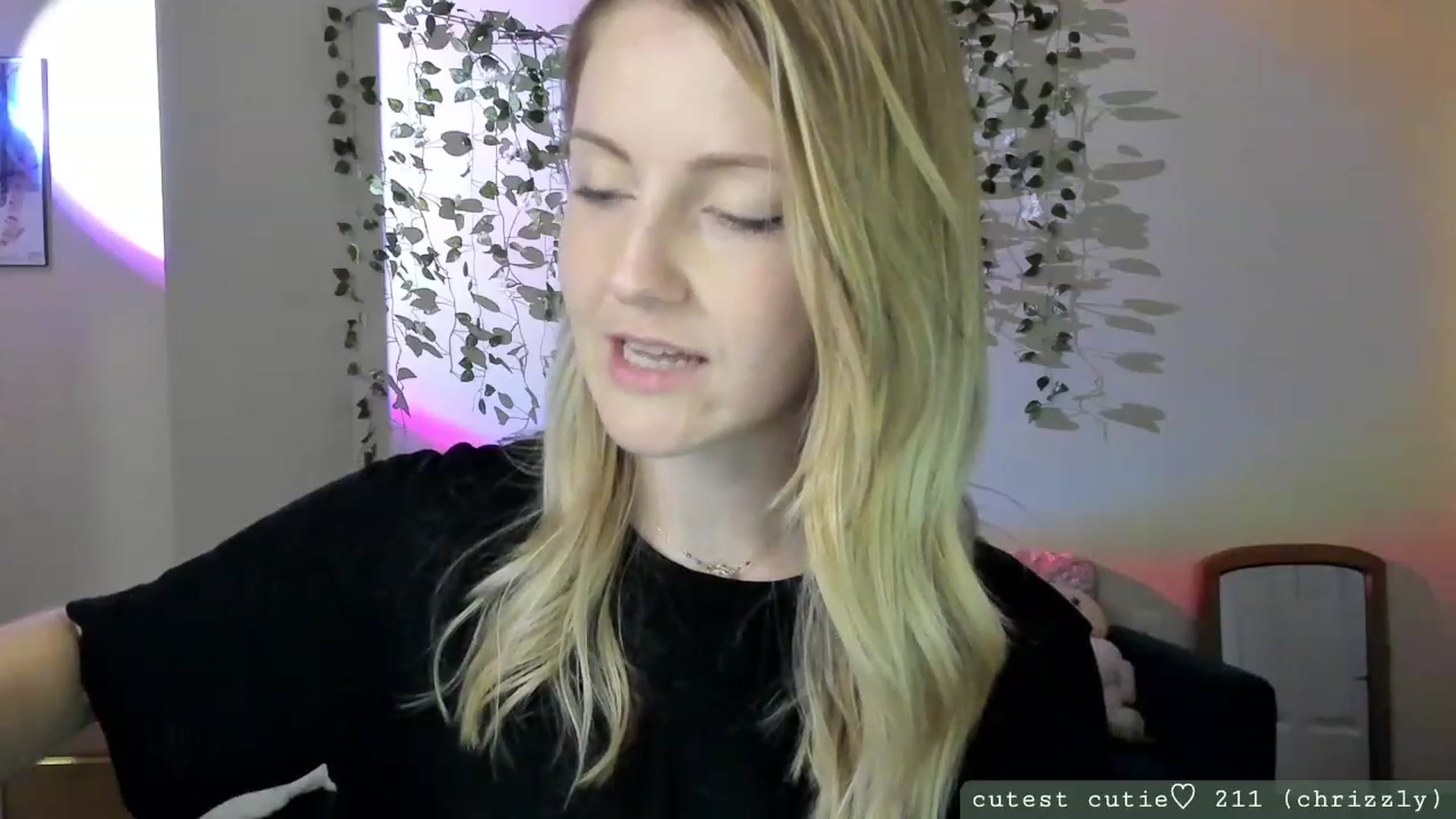 Gallery image thumbnail from AspenEden's myfreecams stream on, 06/10/2023, 03:31 image 8 of 20