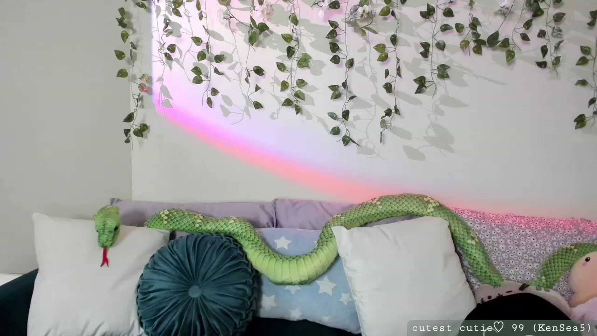 Gallery image thumbnail from AspenEden's myfreecams stream on, 06/12/2023, 23:54 image 10 of 20