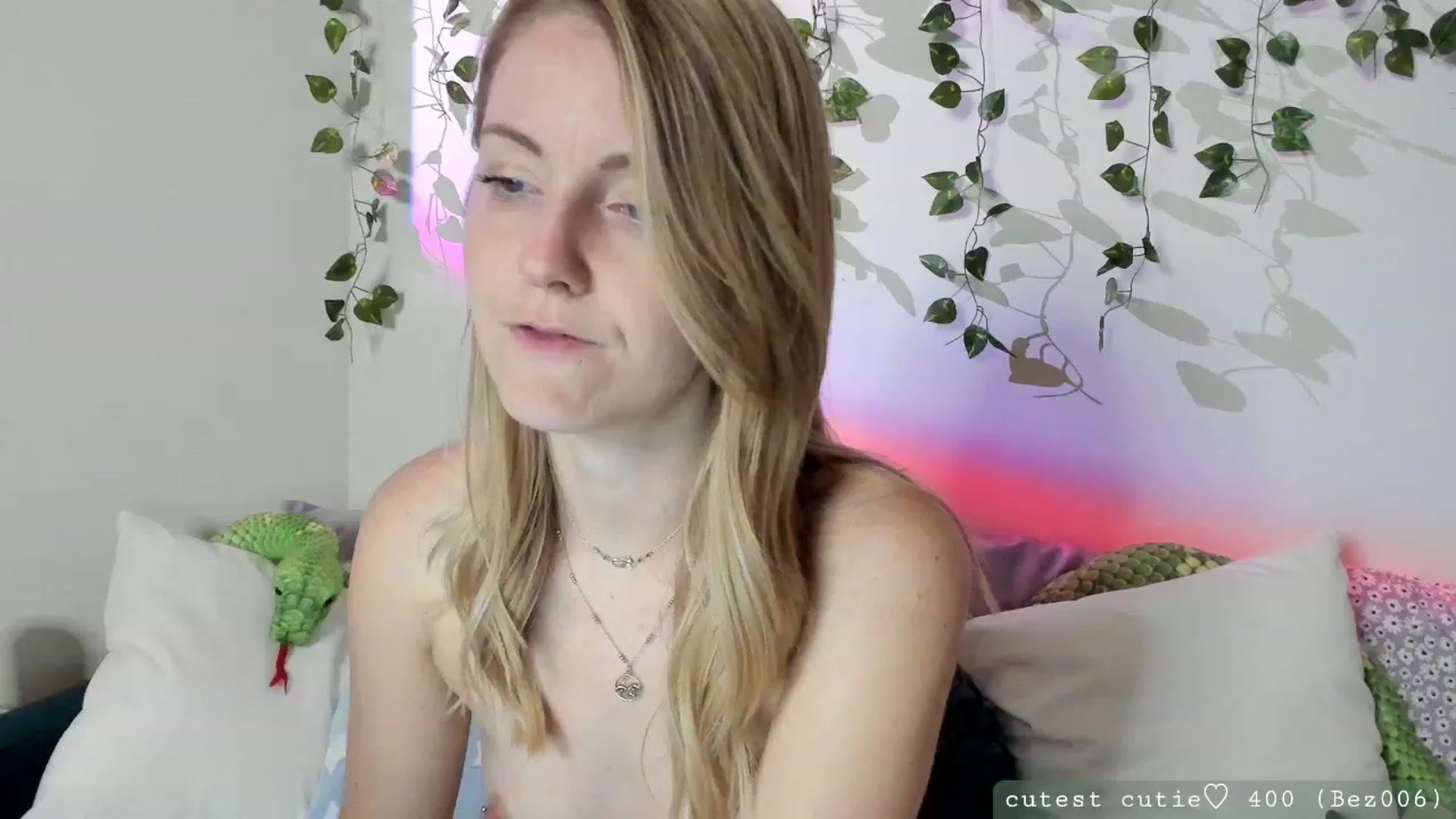 Gallery image thumbnail from AspenEden's myfreecams stream on, 06/13/2023, 02:00 image 16 of 20