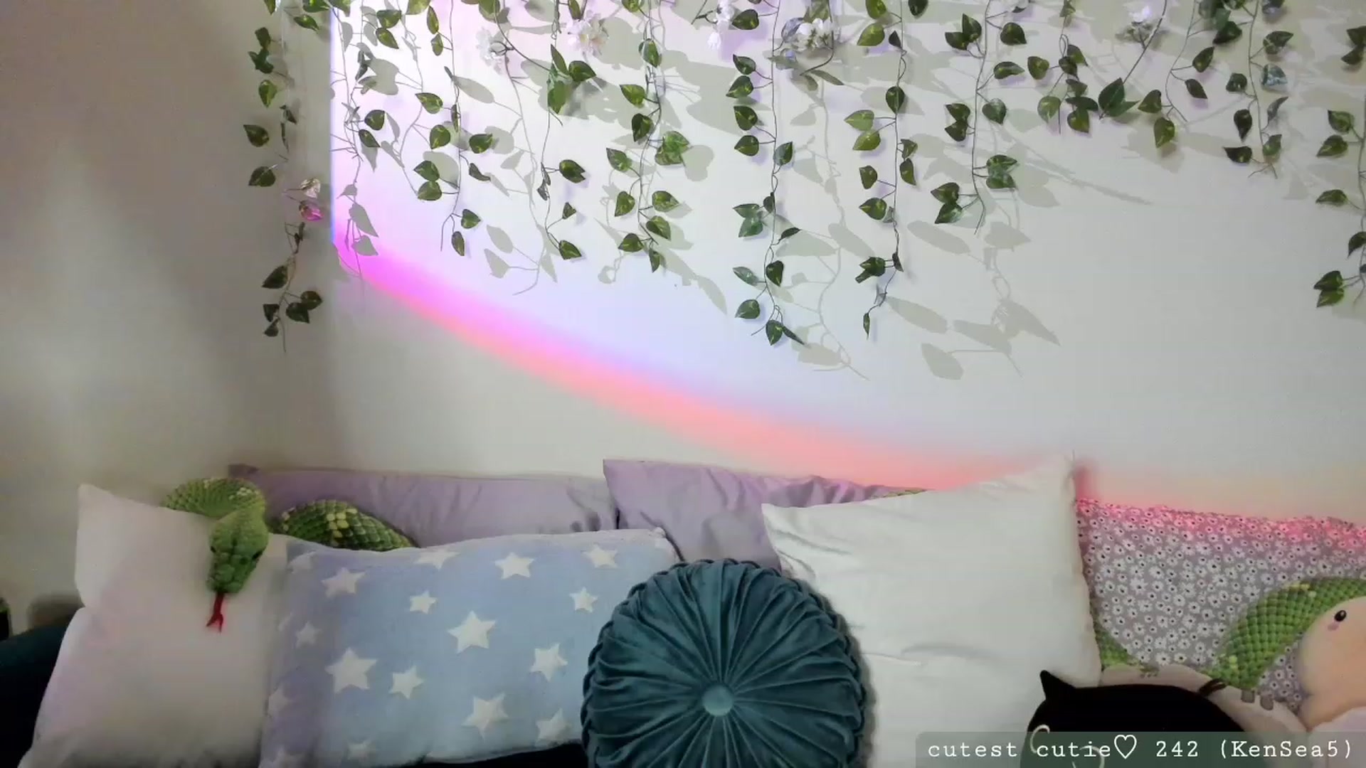 Gallery image thumbnail from AspenEden's myfreecams stream on, 06/14/2023, 02:28 image 6 of 20