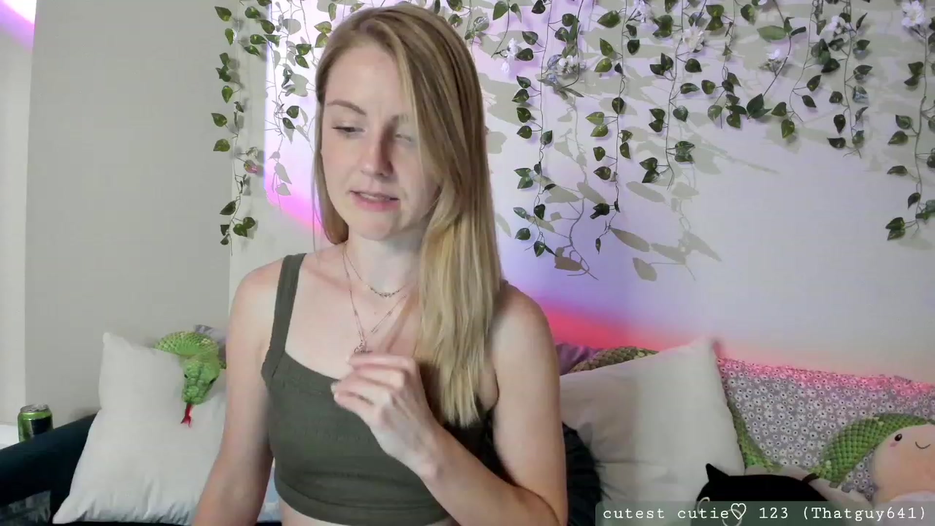 Gallery image thumbnail from AspenEden's myfreecams stream on, 06/14/2023, 02:28 image 2 of 20