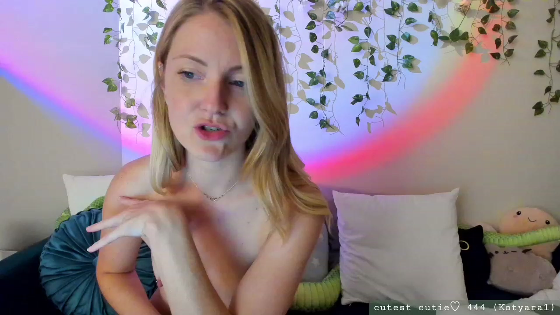 Gallery image thumbnail from AspenEden's myfreecams stream on, 07/19/2023, 02:22 image 13 of 20