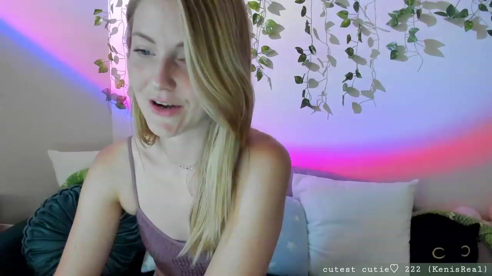 Gallery image thumbnail from AspenEden's myfreecams stream on, 07/27/2023, 24:54 image 7 of 20