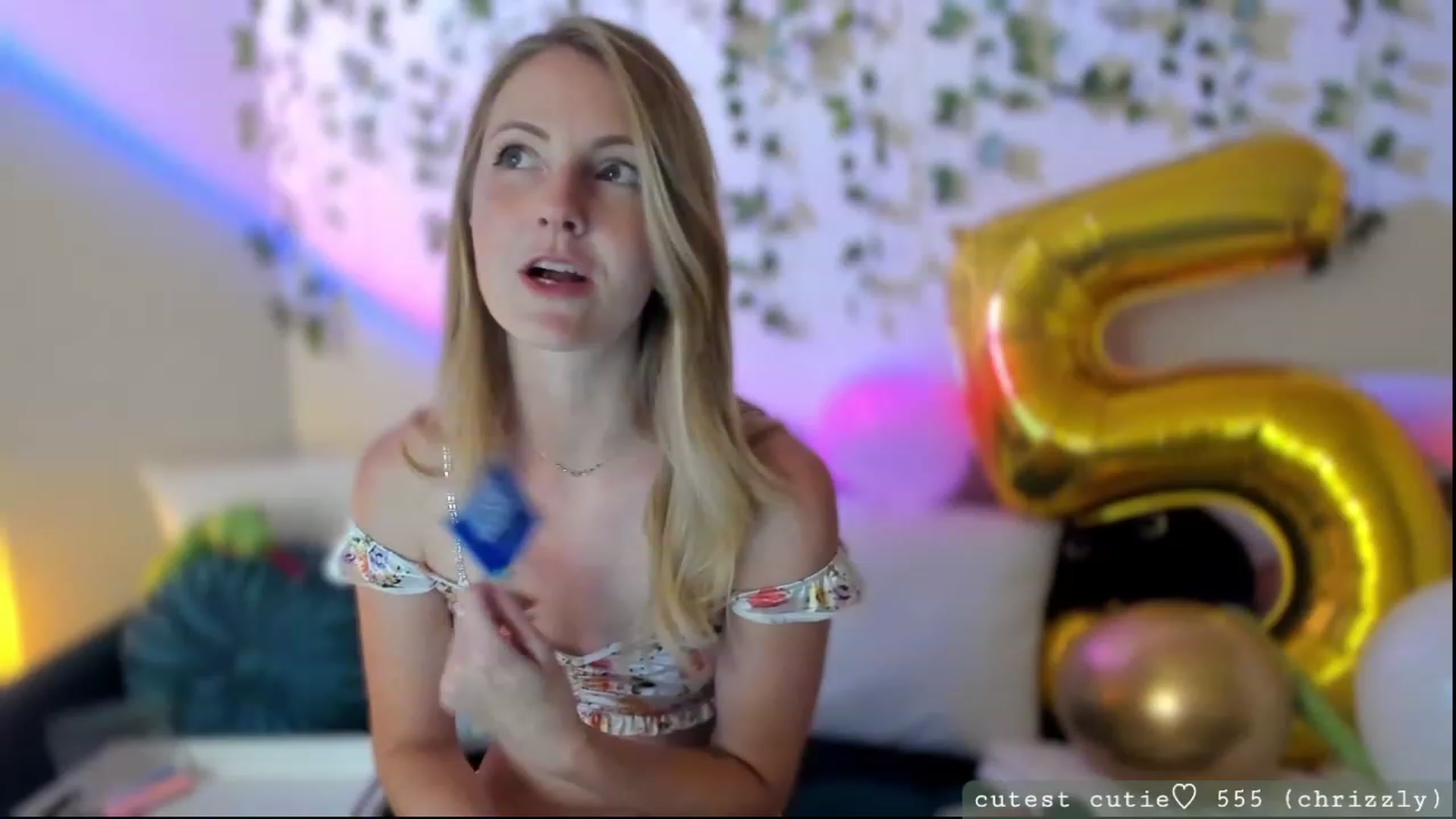 Gallery image thumbnail from AspenEden's myfreecams stream on, 08/01/2023, 01:28 image 1 of 20