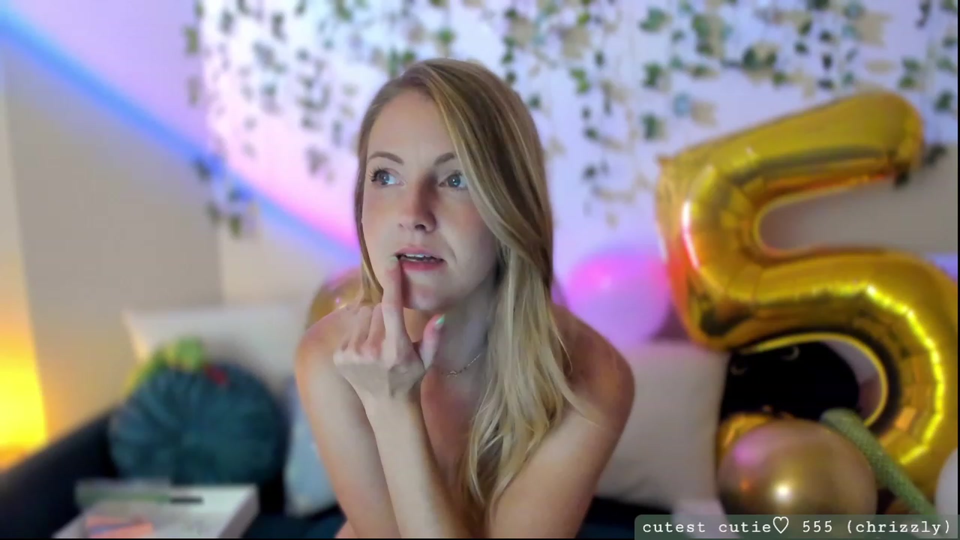 Gallery image thumbnail from AspenEden's myfreecams stream on, 08/01/2023, 01:28 image 8 of 20