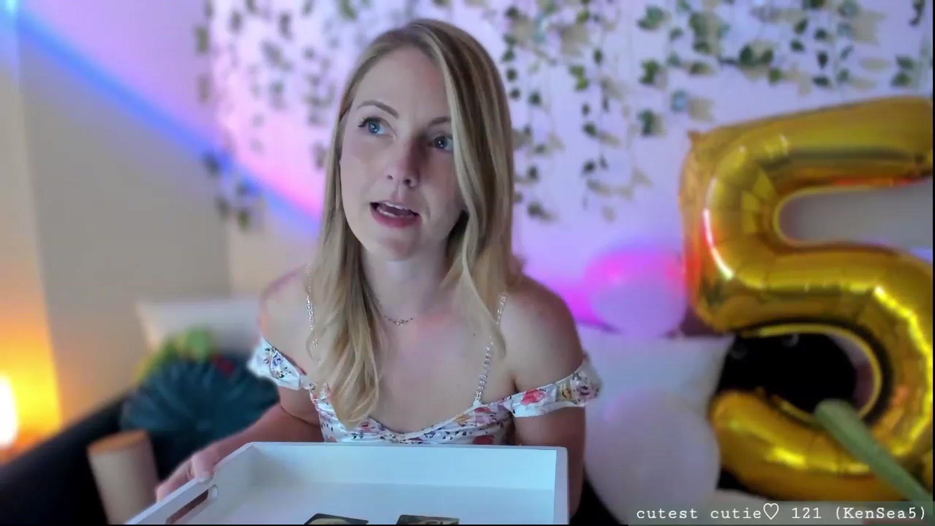 Gallery image thumbnail from AspenEden's myfreecams stream on, 08/01/2023, 01:49 image 5 of 20