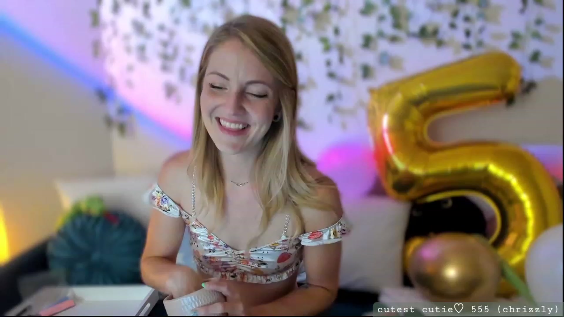 Gallery image thumbnail from AspenEden's myfreecams stream on, 08/01/2023, 01:49 image 9 of 20