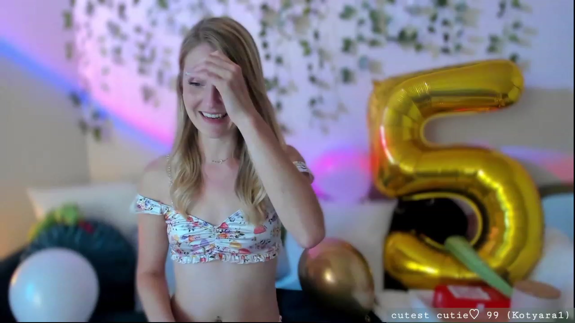 Gallery image thumbnail from AspenEden's myfreecams stream on, 08/01/2023, 01:49 image 2 of 20