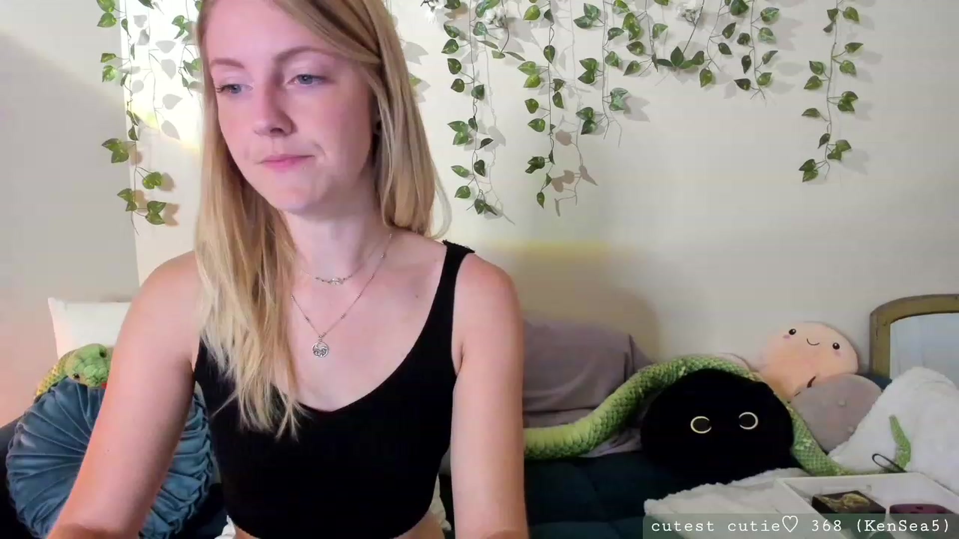 Gallery image thumbnail from AspenEden's myfreecams stream on, 08/13/2023, 01:48 image 10 of 20