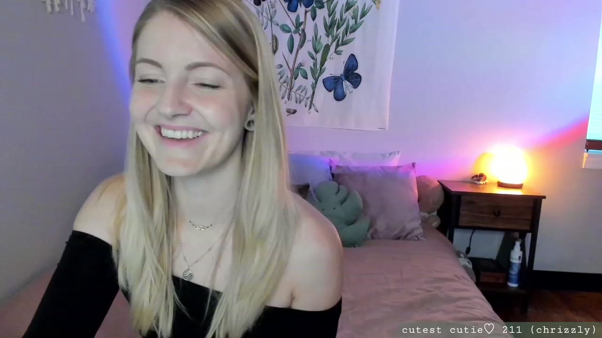 Gallery image thumbnail from AspenEden's myfreecams stream on, 08/15/2023, 02:07 image 4 of 20