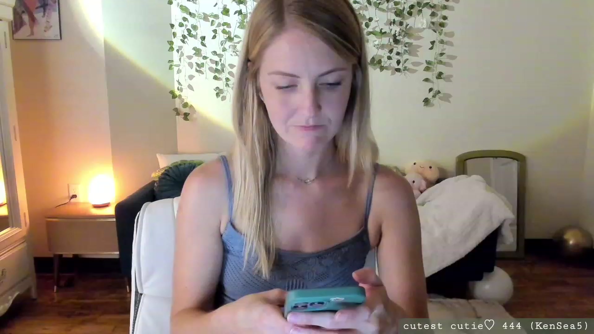 Gallery image thumbnail from AspenEden's myfreecams stream on, 08/20/2023, 02:36 image 3 of 20