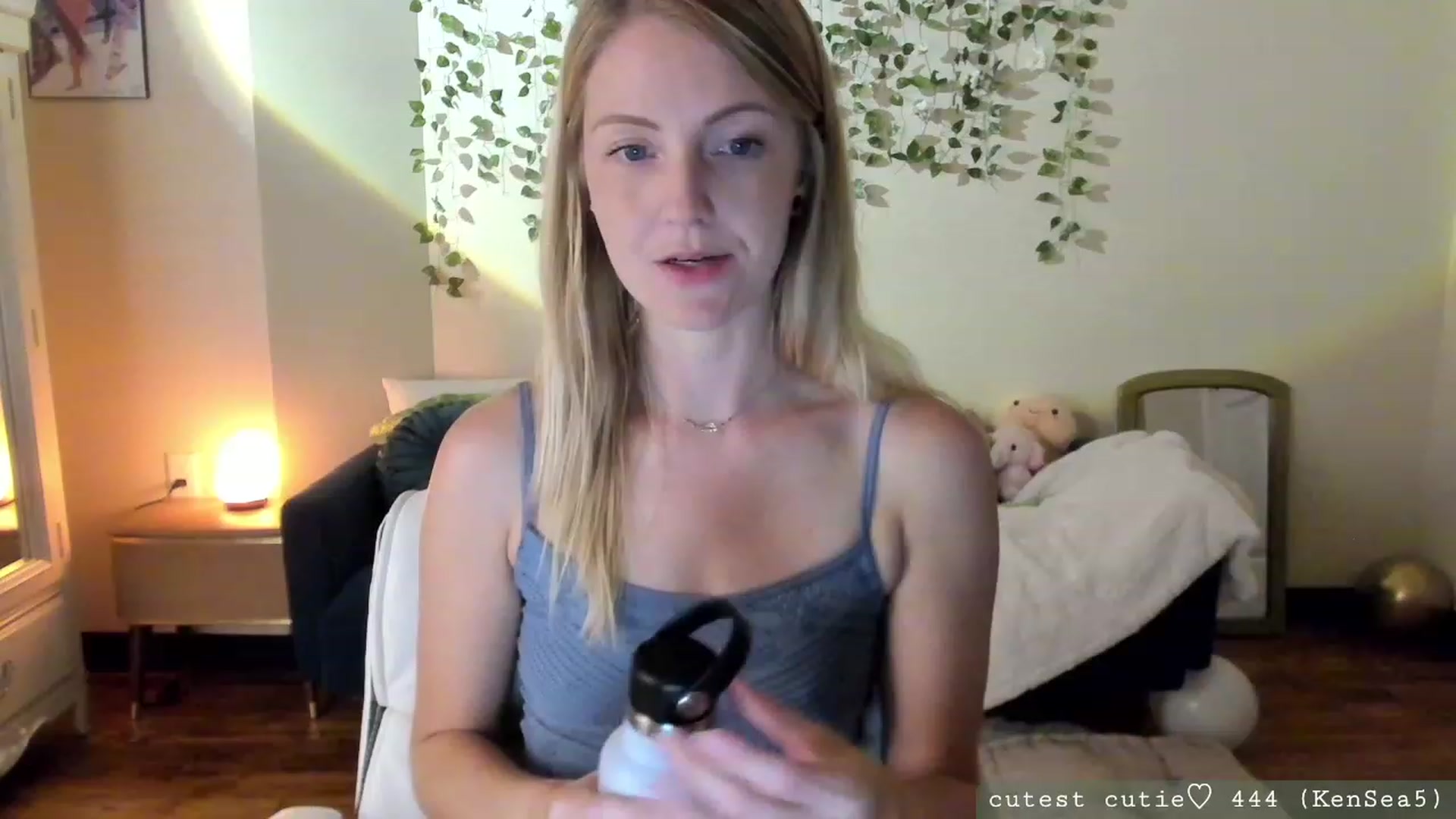 Gallery image thumbnail from AspenEden's myfreecams stream on, 08/20/2023, 02:36 image 4 of 20