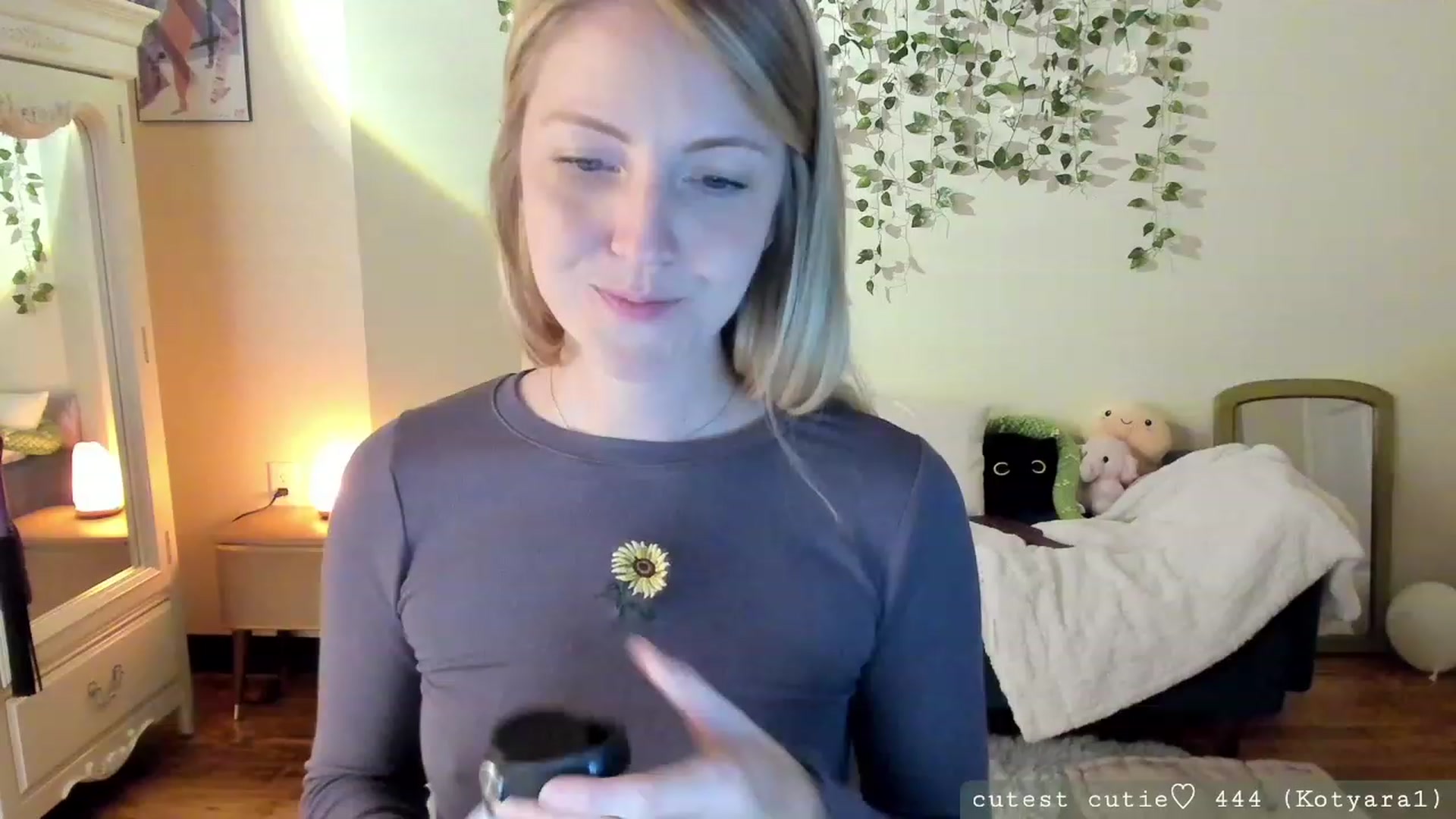 Gallery image thumbnail from AspenEden's myfreecams stream on, 08/22/2023, 02:27 image 20 of 20