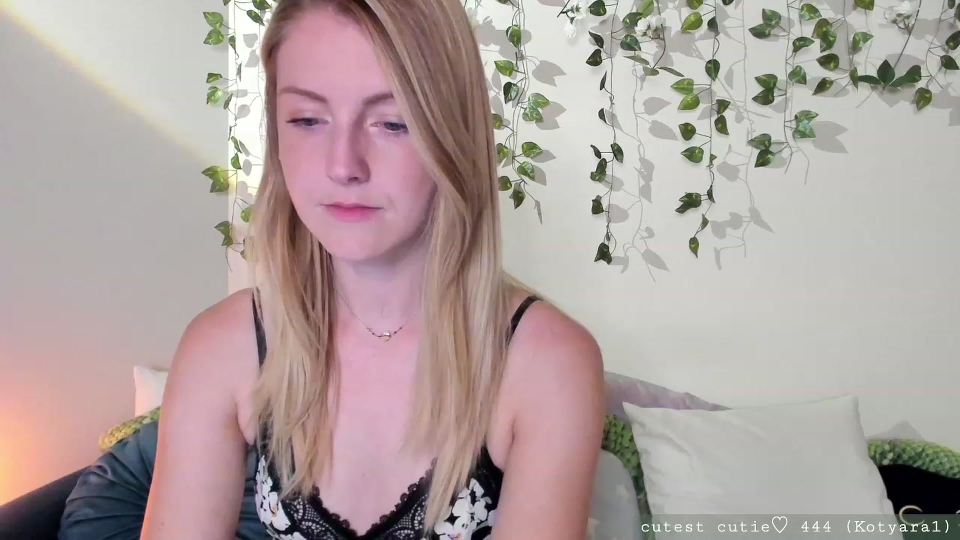 Gallery image thumbnail from AspenEden's myfreecams stream on, 08/23/2023, 01:12 image 4 of 20