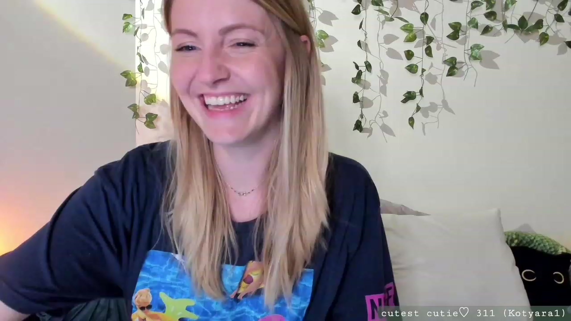 Gallery image thumbnail from AspenEden's myfreecams stream on, 08/27/2023, 24:32 image 11 of 20