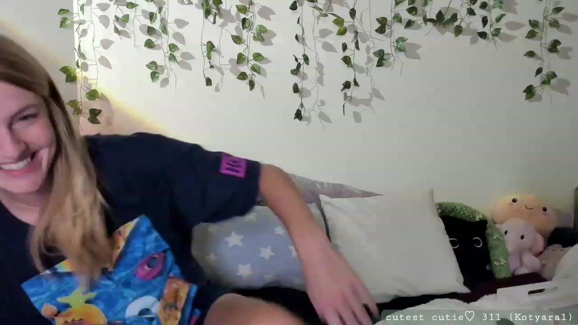 Gallery image thumbnail from AspenEden's myfreecams stream on, 08/27/2023, 02:26 image 7 of 20