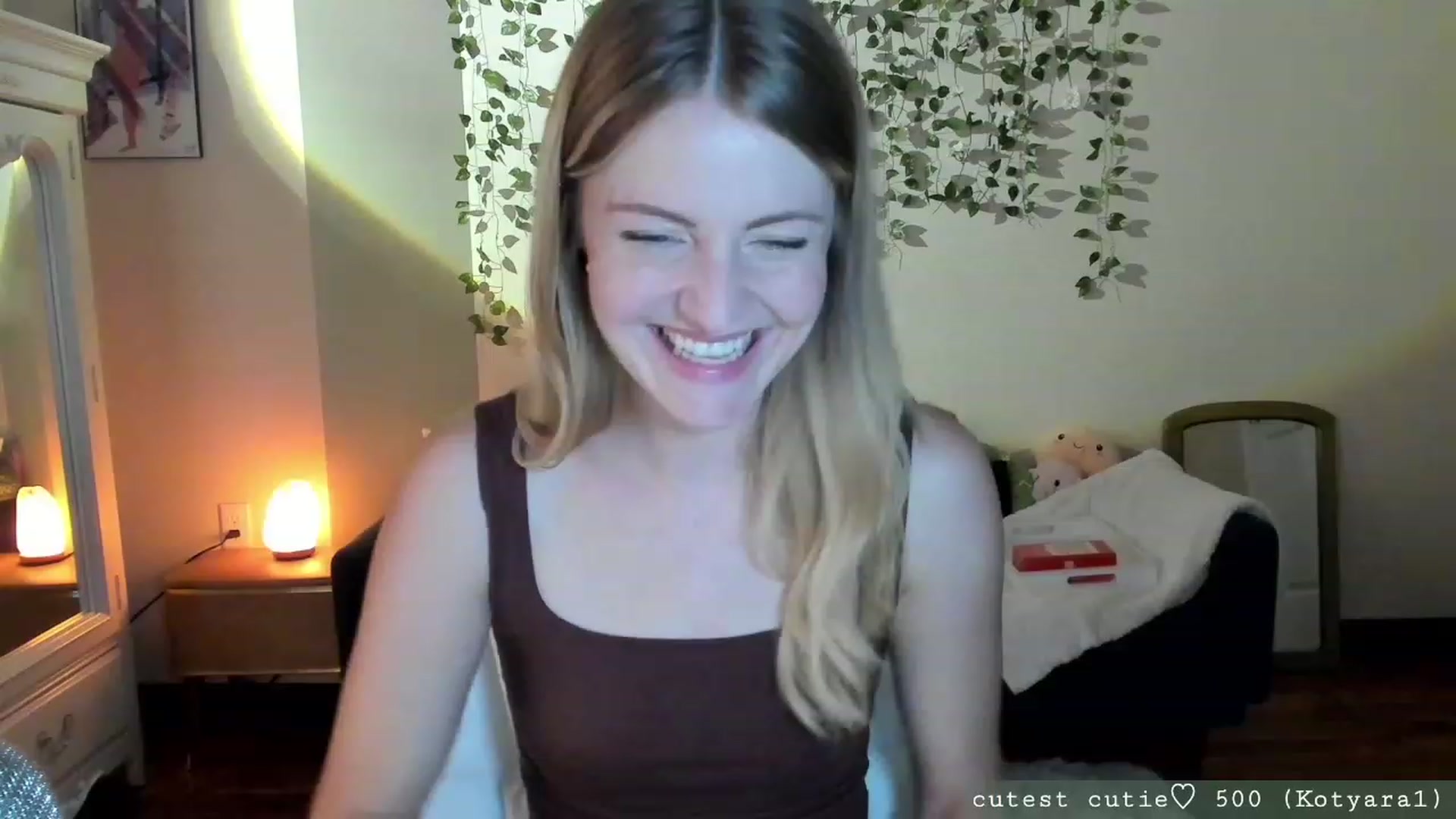 Gallery image thumbnail from AspenEden's myfreecams stream on, 09/07/2023, 24:01 image 16 of 20