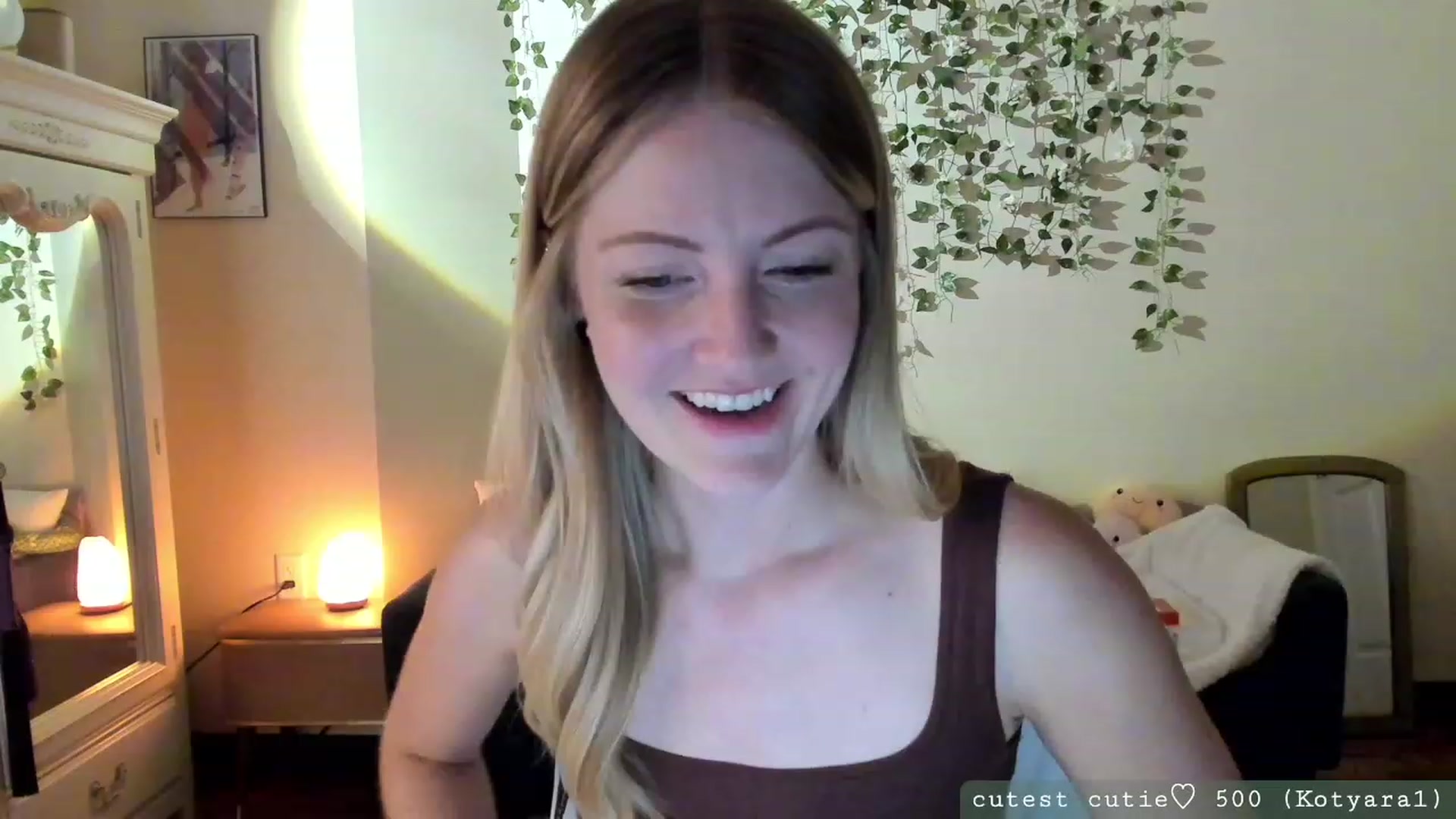 Gallery image thumbnail from AspenEden's myfreecams stream on, 09/07/2023, 24:57 image 20 of 20