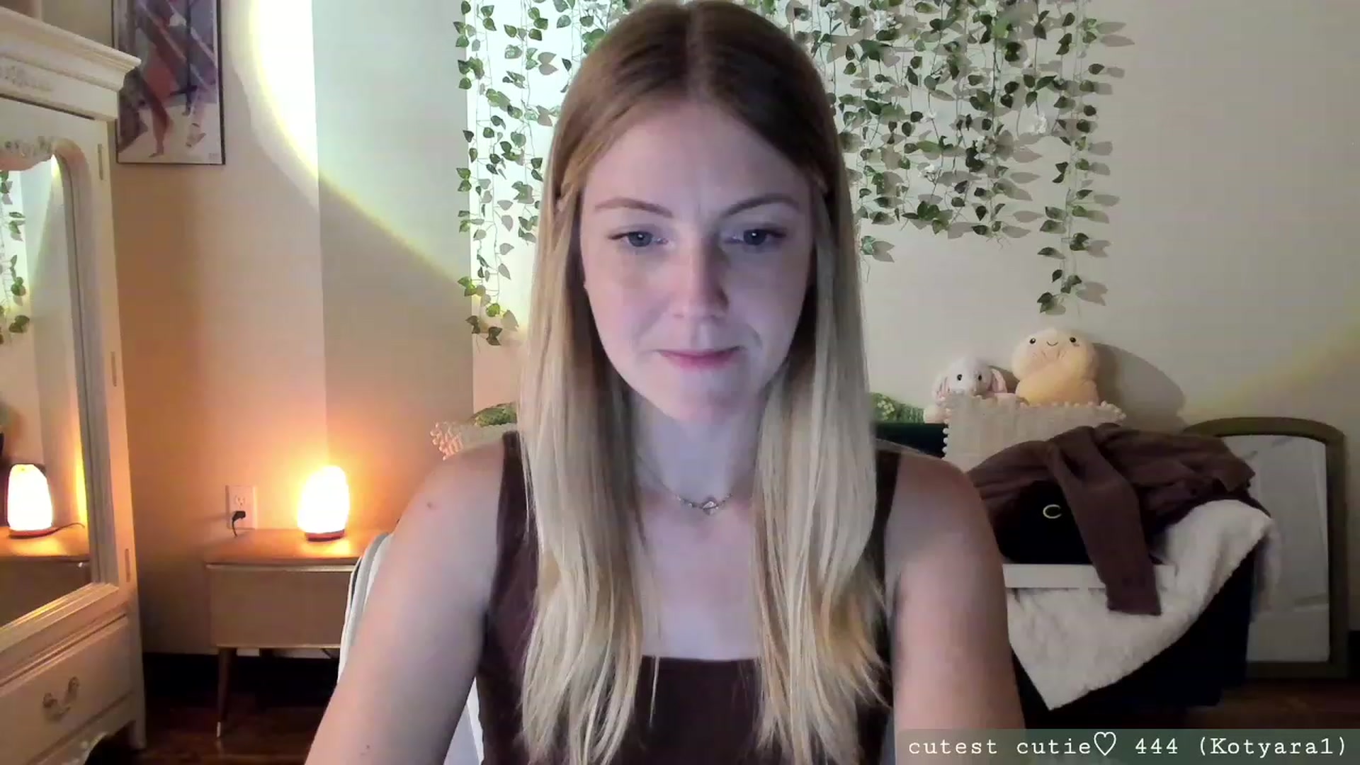 Gallery image thumbnail from AspenEden's myfreecams stream on, 09/29/2023, 01:01 image 9 of 20