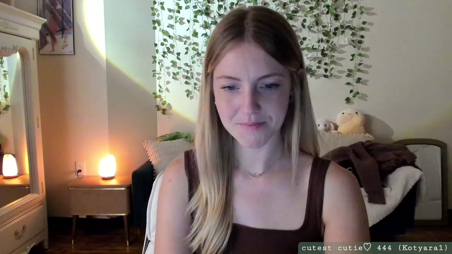 Gallery image thumbnail from AspenEden's myfreecams stream on, 09/29/2023, 01:01 image 18 of 20