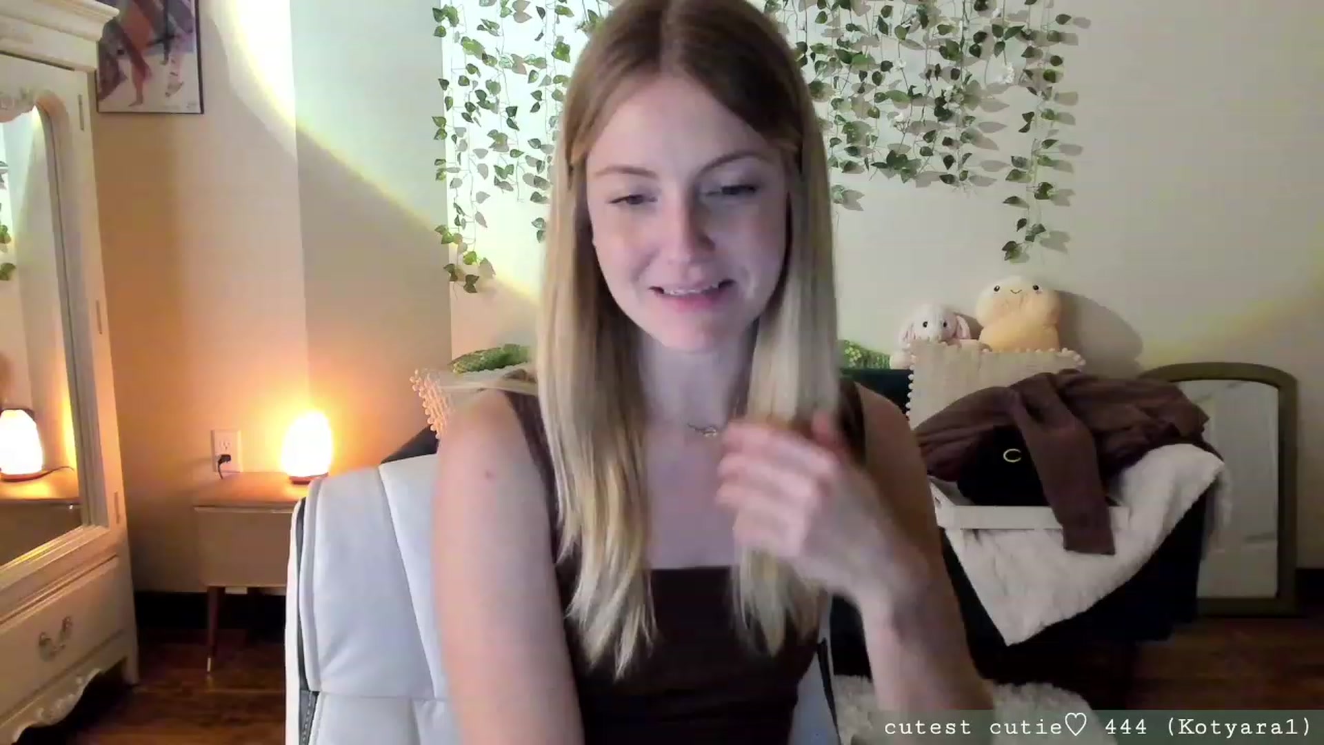 Gallery image thumbnail from AspenEden's myfreecams stream on, 09/29/2023, 01:01 image 20 of 20