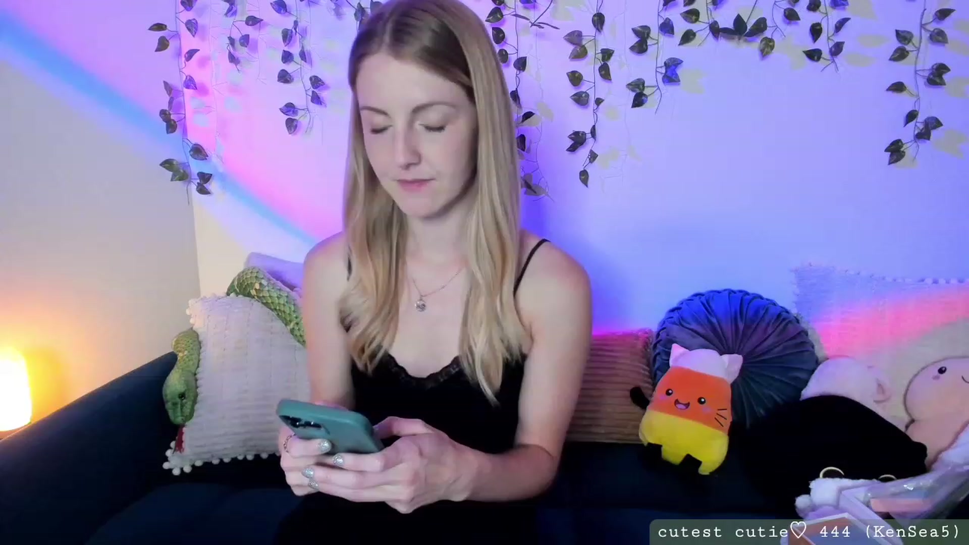 Gallery image thumbnail from AspenEden's myfreecams stream on, 10/07/2023, 02:37 image 10 of 20