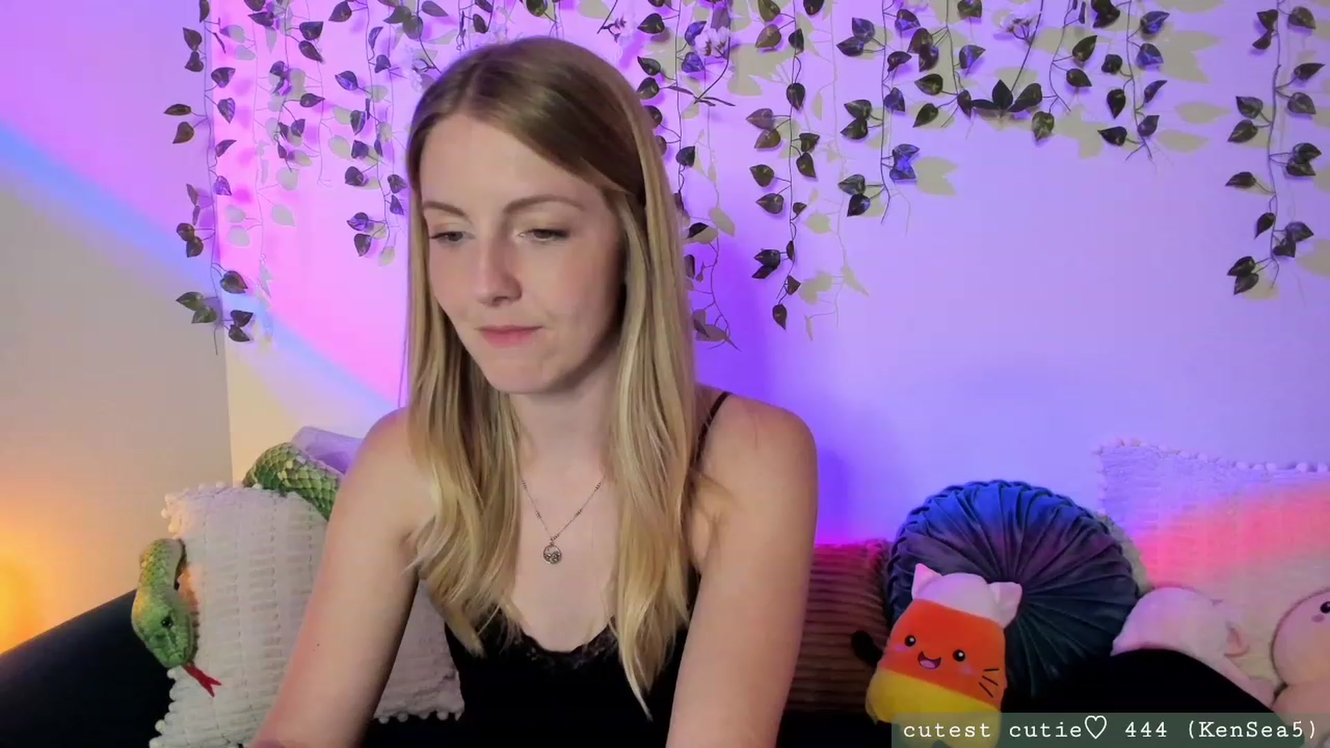 Gallery image thumbnail from AspenEden's myfreecams stream on, 10/07/2023, 02:37 image 7 of 20