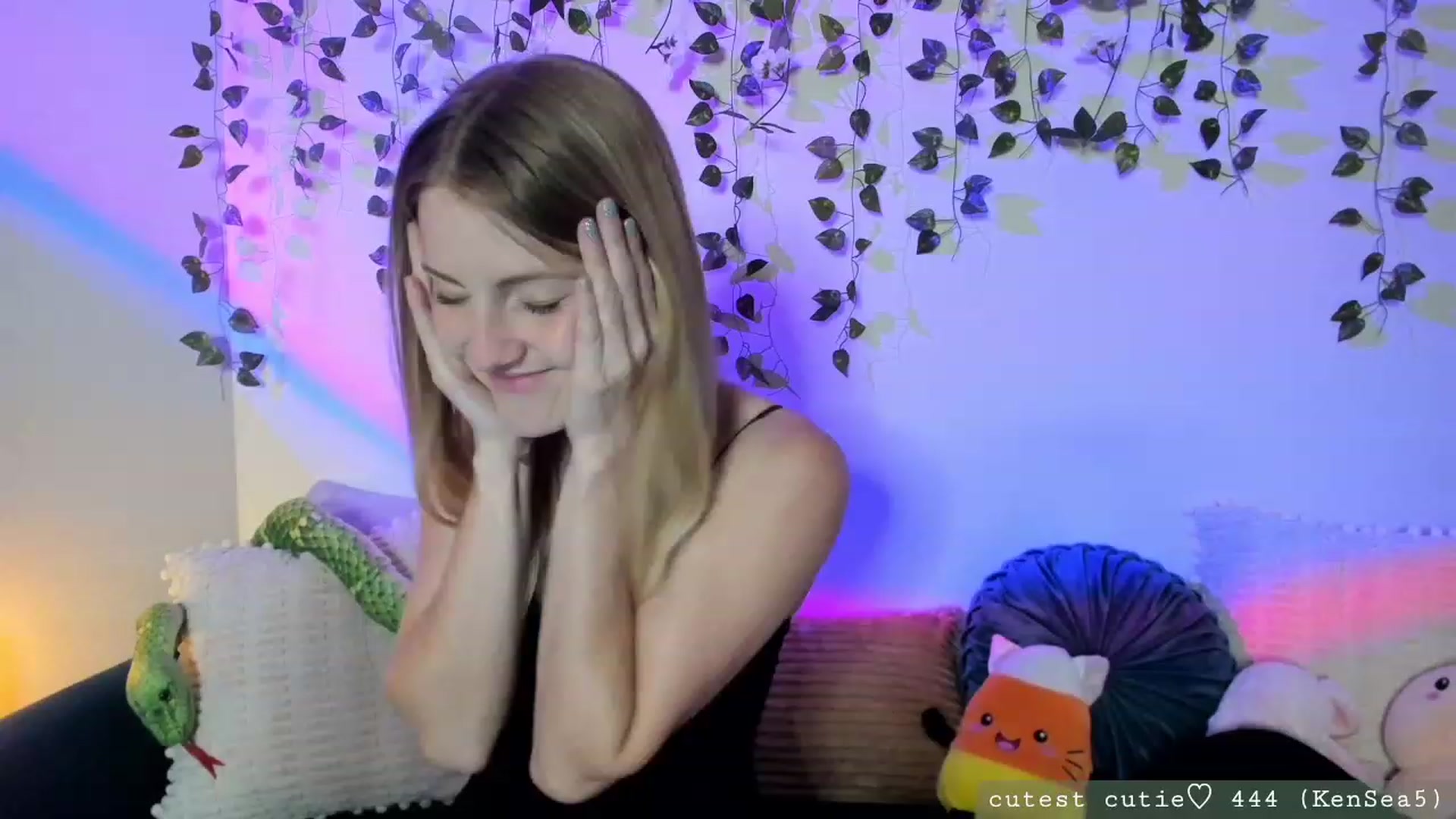 Gallery image thumbnail from AspenEden's myfreecams stream on, 10/07/2023, 02:37 image 2 of 20
