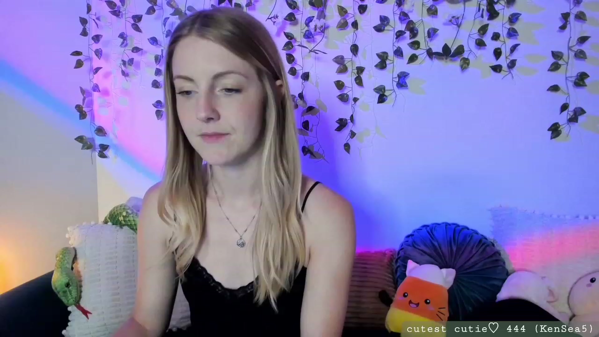 Gallery image thumbnail from AspenEden's myfreecams stream on, 10/07/2023, 02:37 image 3 of 20