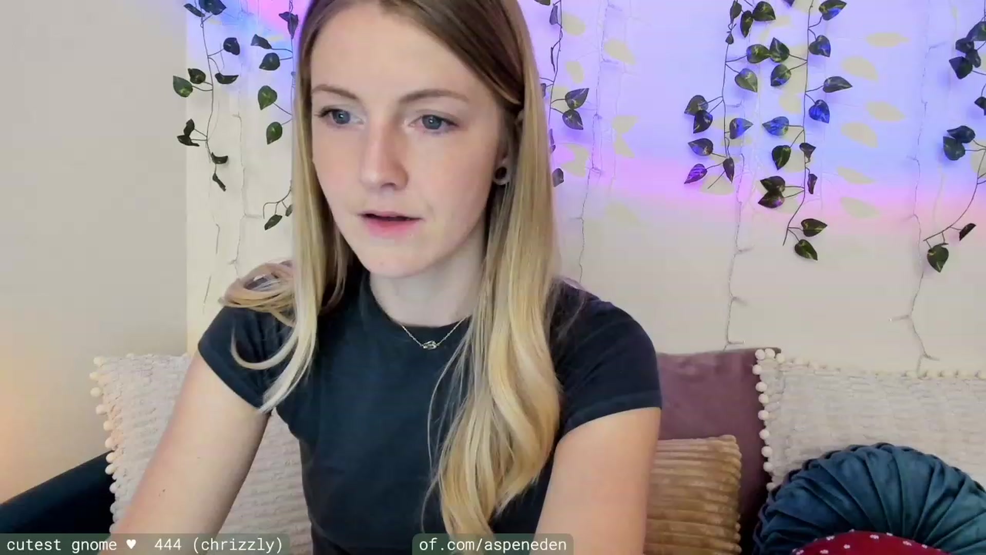 Gallery image thumbnail from AspenEden's myfreecams stream on, 11/05/2023, 24:19 image 15 of 20