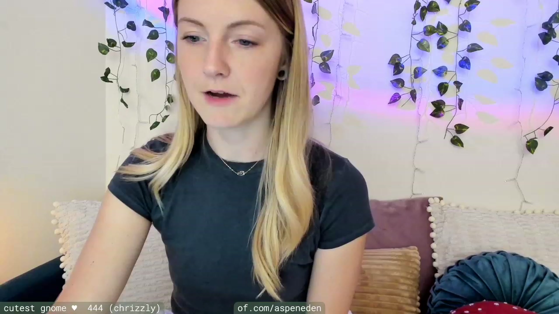 Gallery image thumbnail from AspenEden's myfreecams stream on, 11/05/2023, 24:19 image 19 of 20