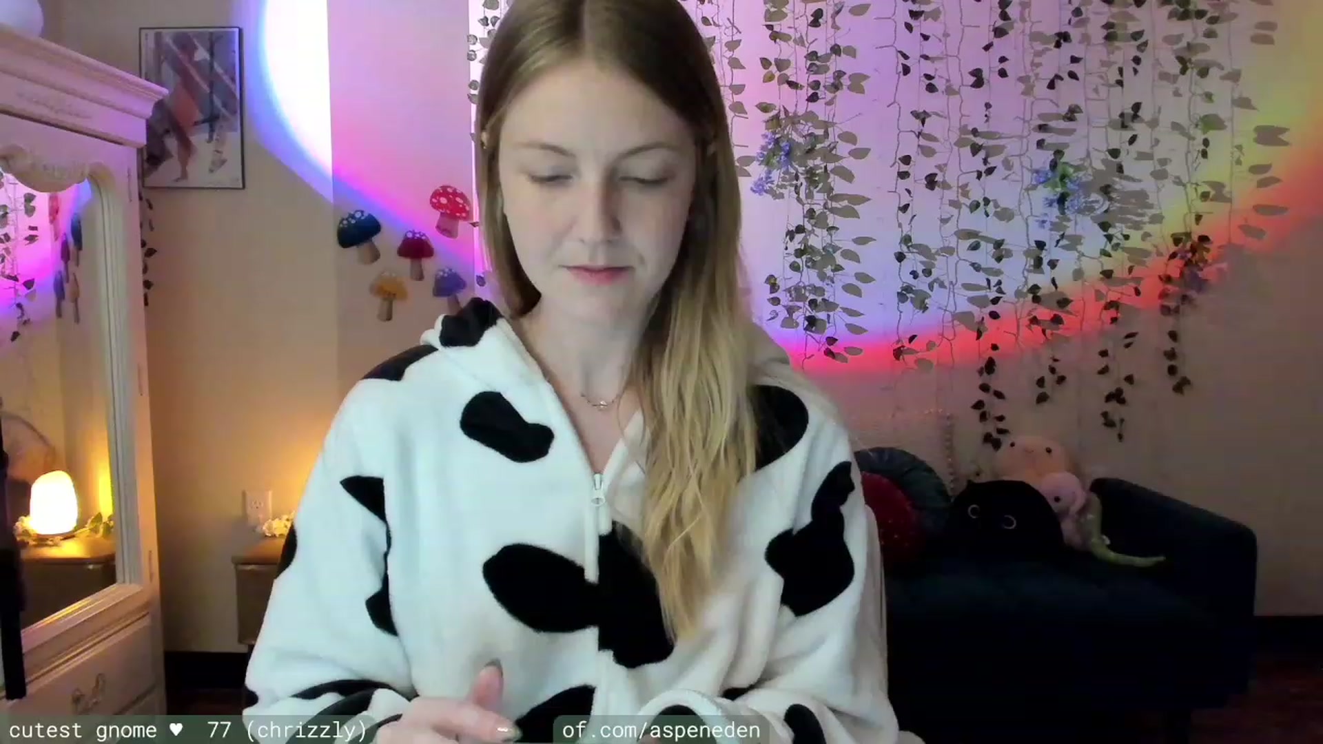 Gallery image thumbnail from AspenEden's myfreecams stream on, 11/20/2023, 24:35 image 9 of 20