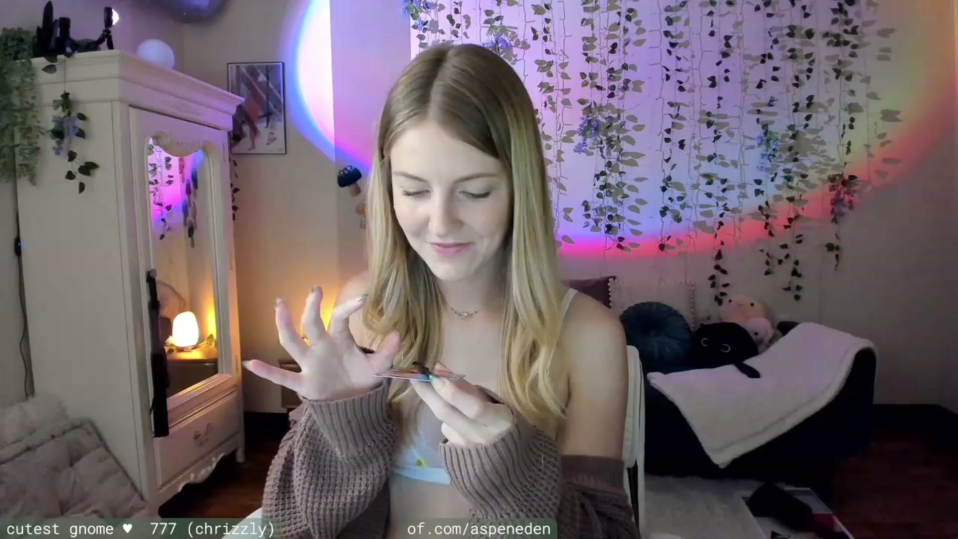 Gallery image thumbnail from AspenEden's myfreecams stream on, 11/27/2023, 03:21 image 12 of 20