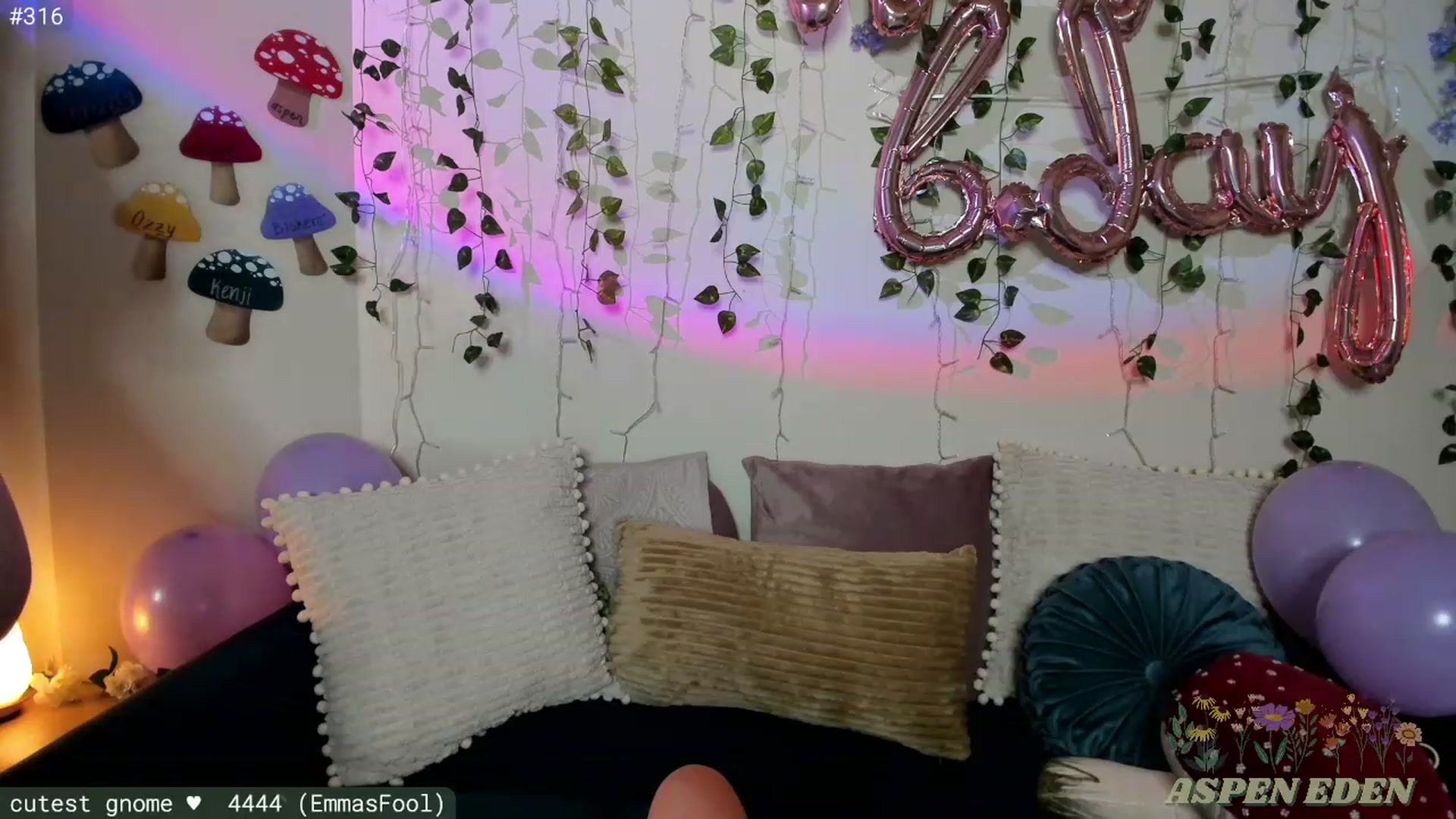 Gallery image thumbnail from AspenEden's myfreecams stream on, 11/29/2023, 04:32 image 14 of 20