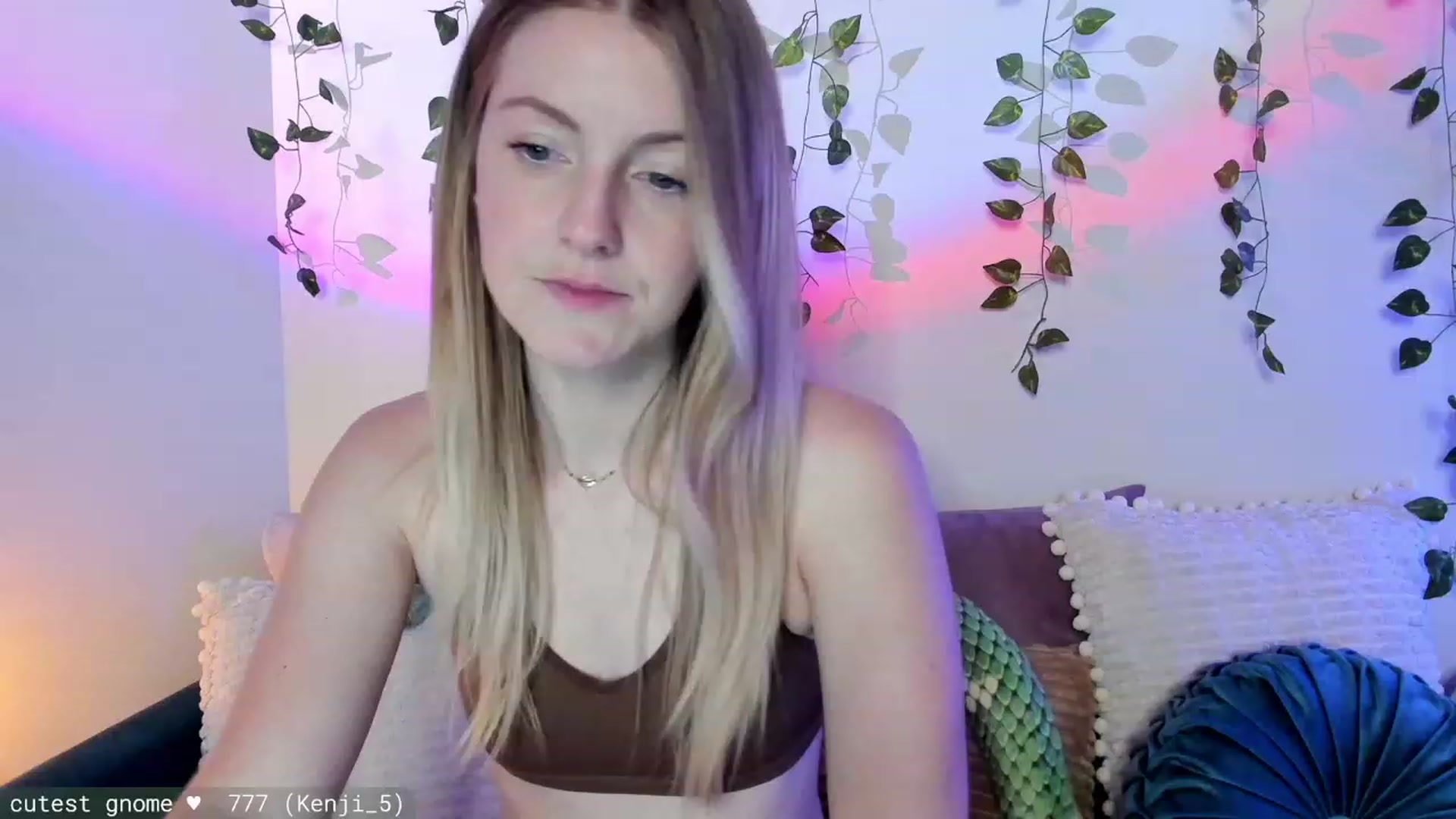 Gallery image thumbnail from AspenEden's myfreecams stream on, 12/08/2023, 03:15 image 7 of 20