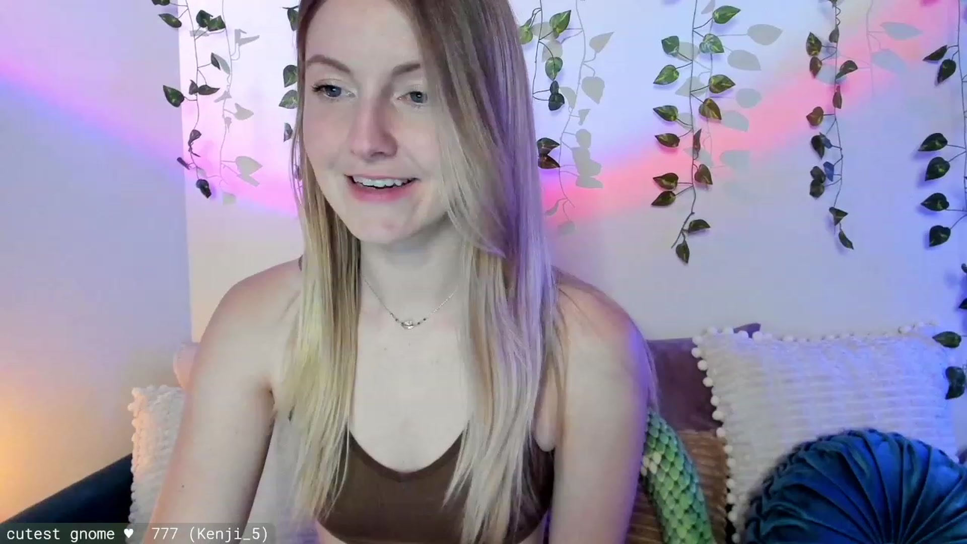 Gallery image thumbnail from AspenEden's myfreecams stream on, 12/08/2023, 03:15 image 3 of 20