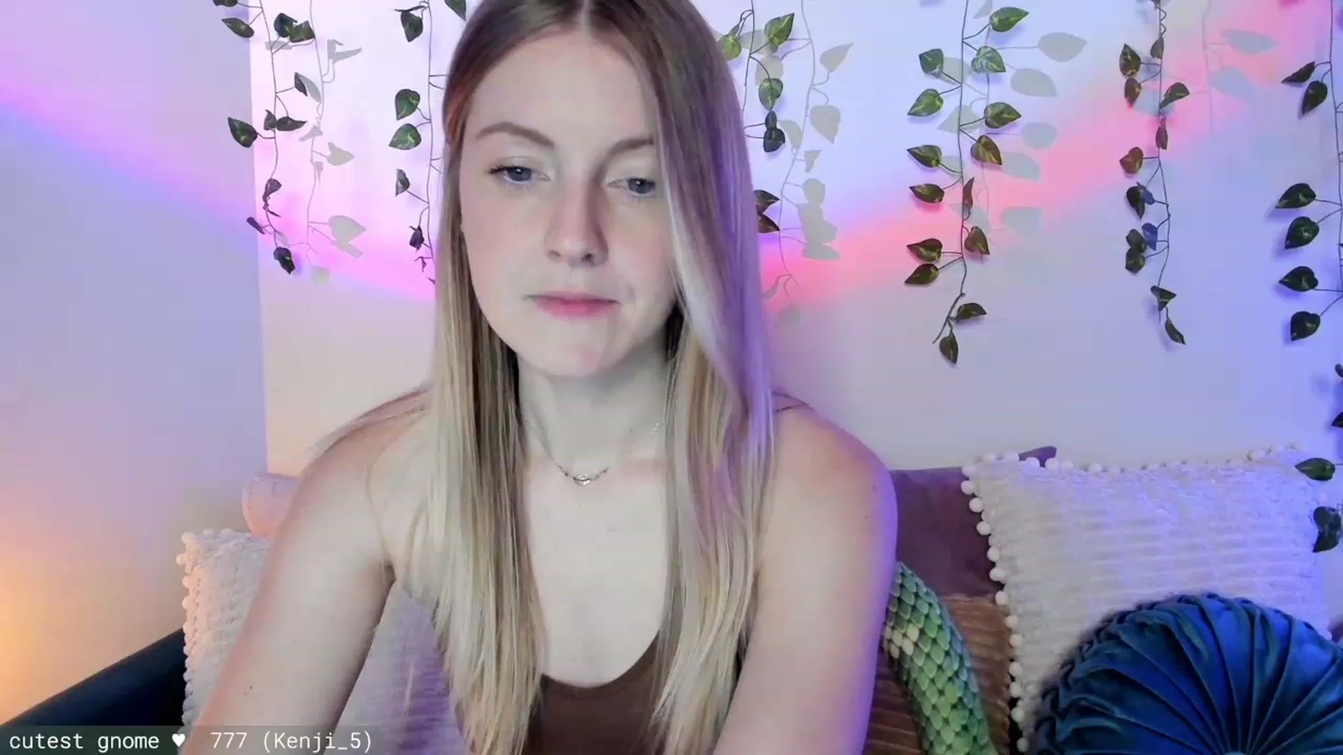 Gallery image thumbnail from AspenEden's myfreecams stream on, 12/08/2023, 03:15 image 9 of 20