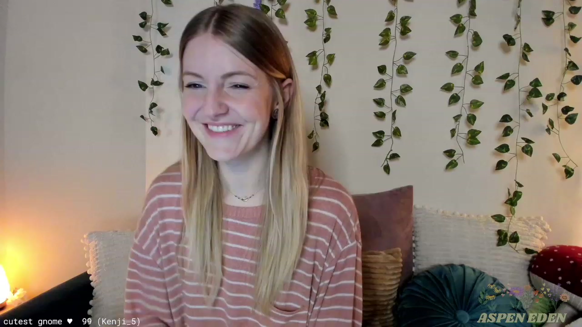 Gallery image thumbnail from AspenEden's myfreecams stream on, 12/28/2023, 01:38 image 2 of 20