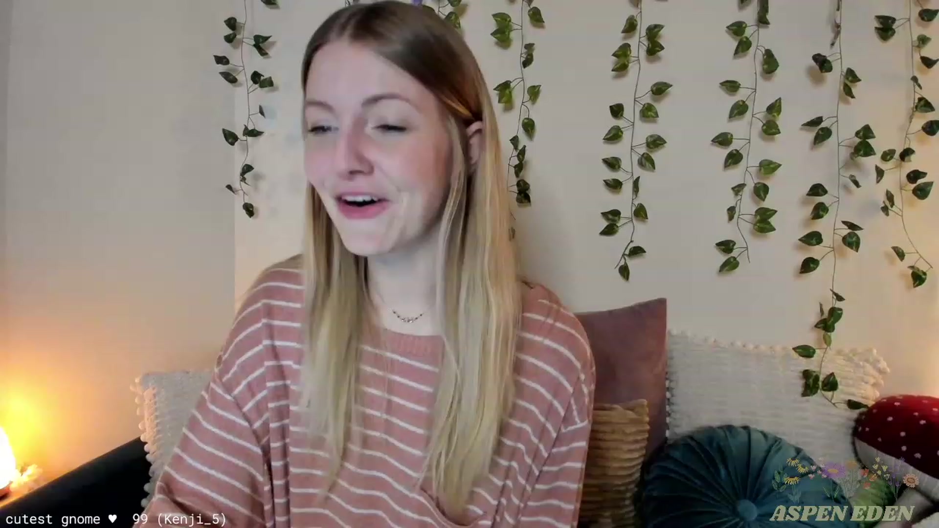 Gallery image thumbnail from AspenEden's myfreecams stream on, 12/28/2023, 01:38 image 8 of 20
