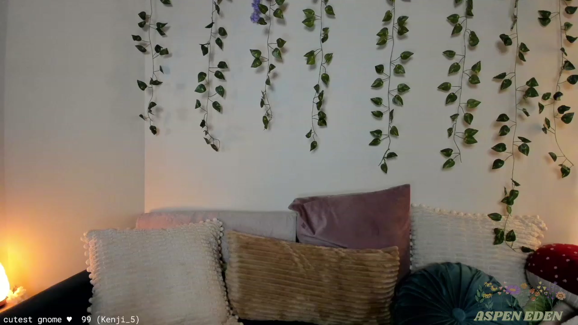 Gallery image thumbnail from AspenEden's myfreecams stream on, 12/28/2023, 01:38 image 10 of 20