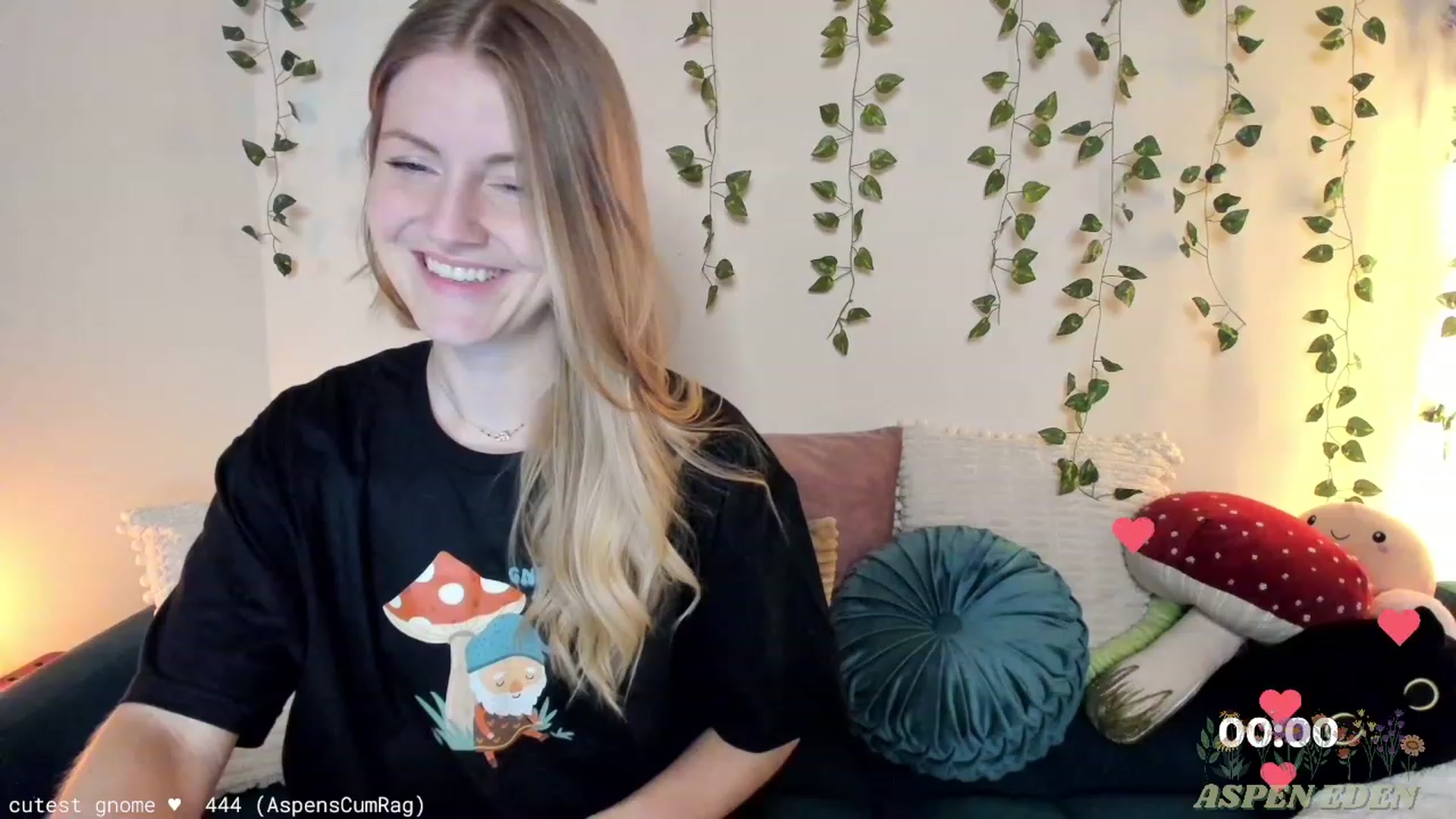Gallery image thumbnail from AspenEden's myfreecams stream on, 01/03/2024, 03:36 image 4 of 20
