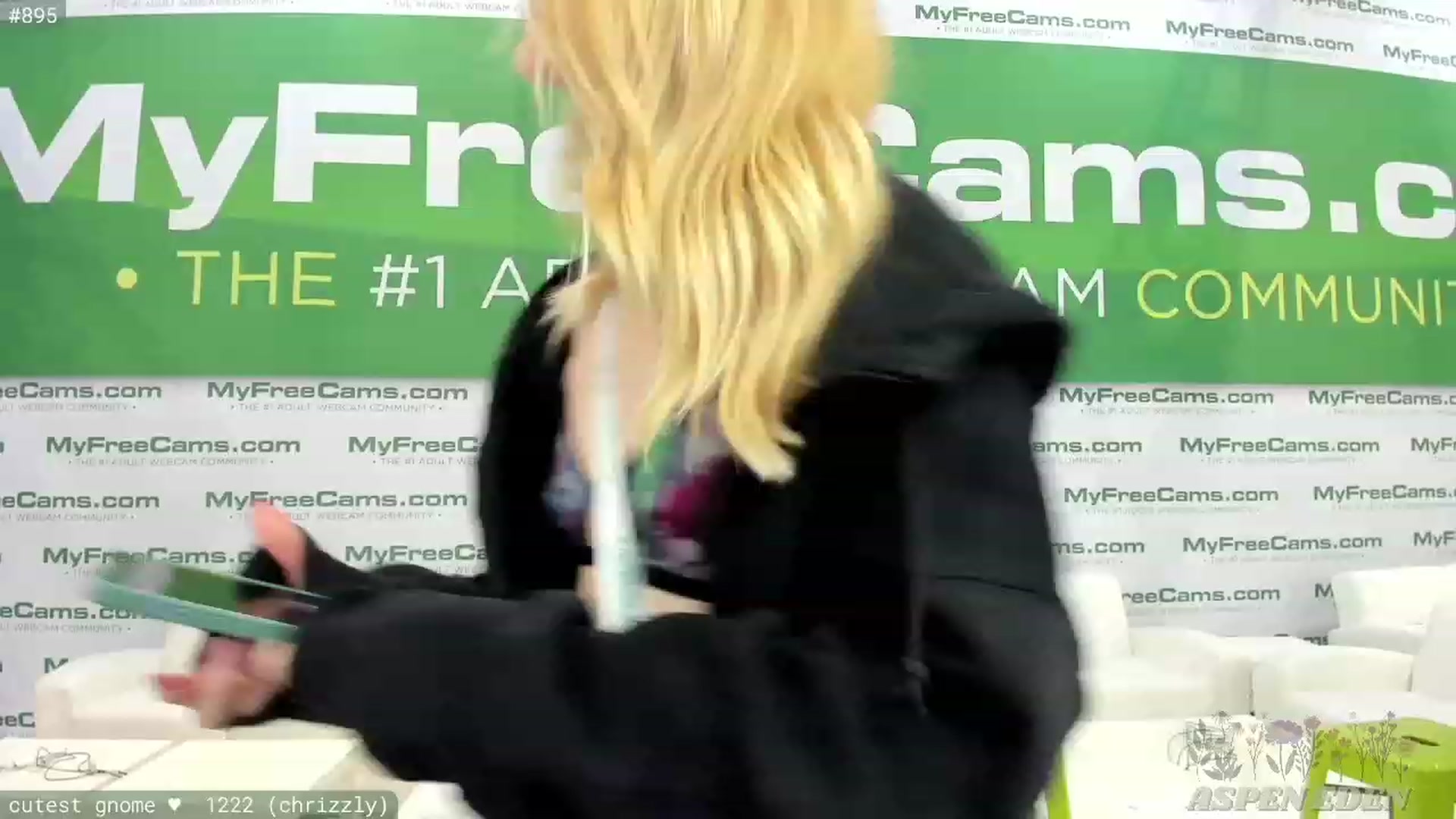 Gallery image thumbnail from AspenEden's myfreecams stream on, 01/26/2024, 02:11 image 4 of 20