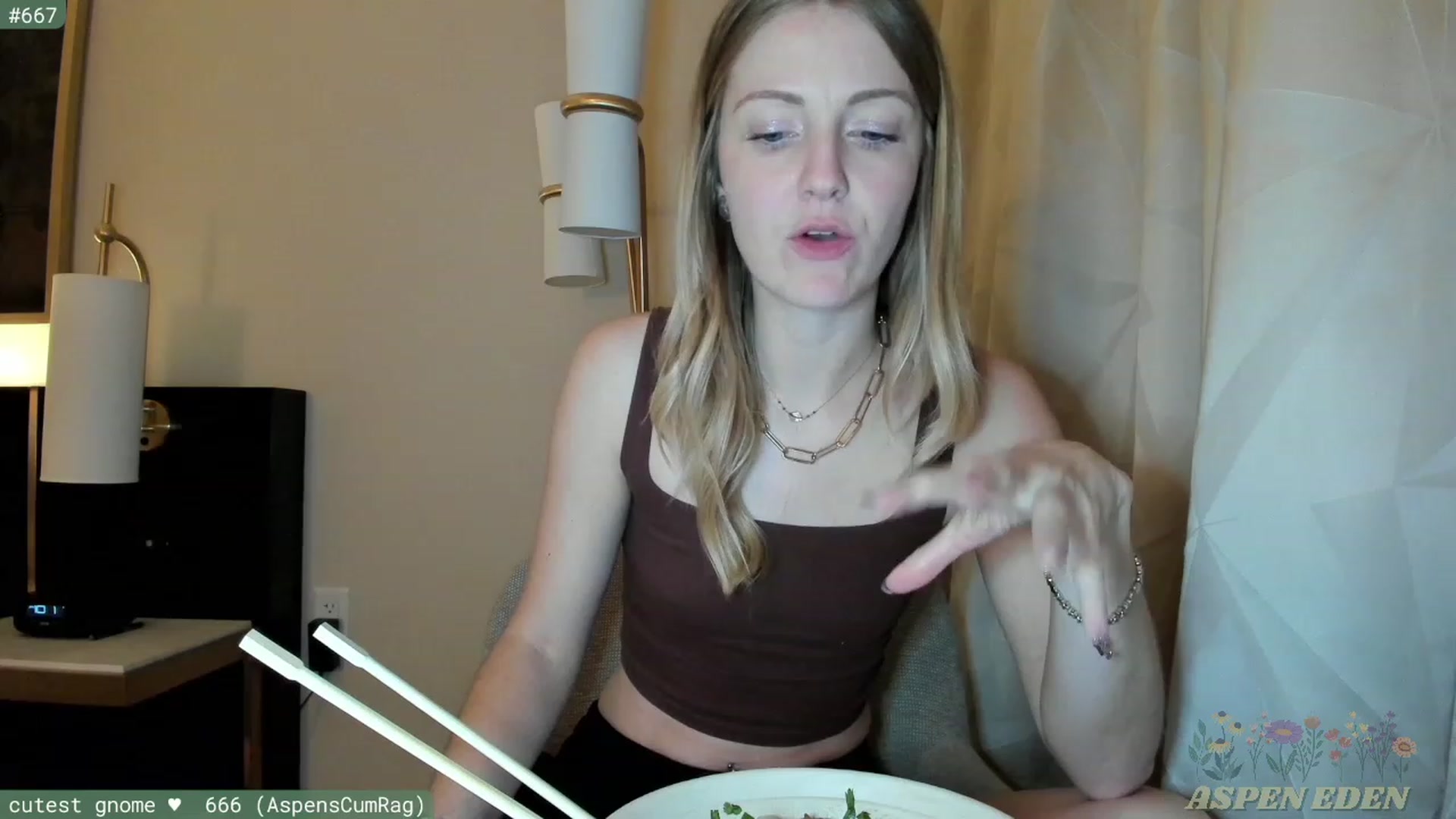 Gallery image thumbnail from AspenEden's myfreecams stream on, 01/27/2024, 07:32 image 3 of 20